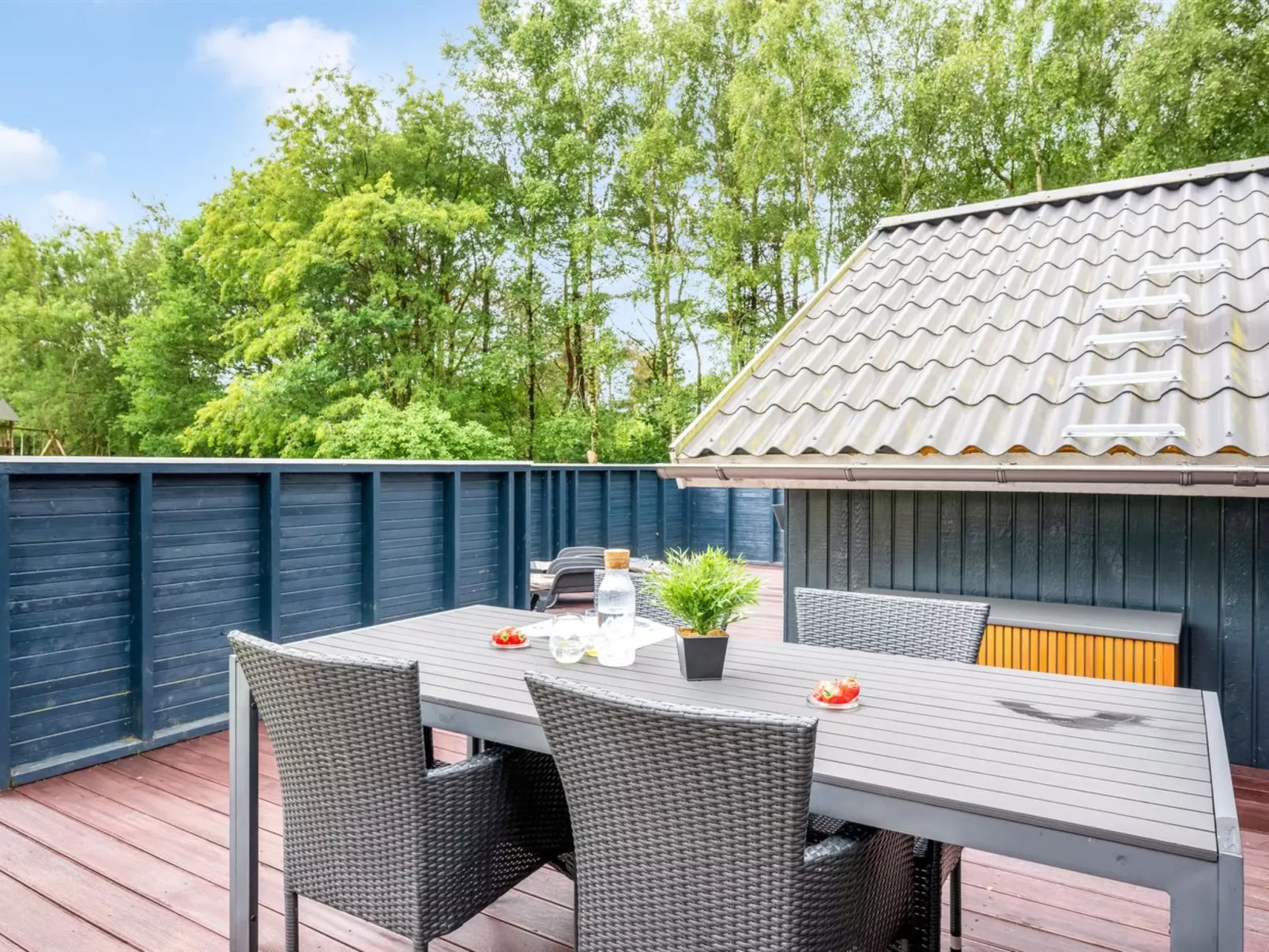 "Giselle" - 10km from the sea