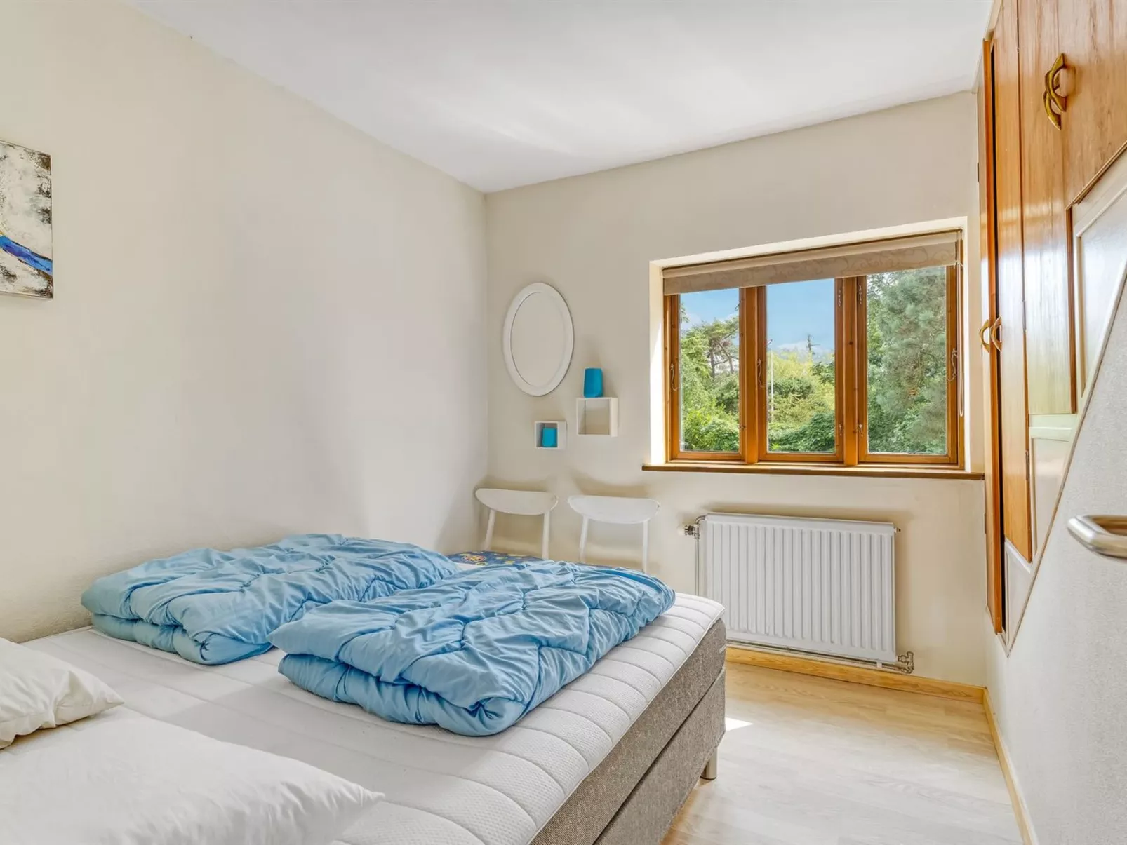 "Henkil" - 175m from the sea