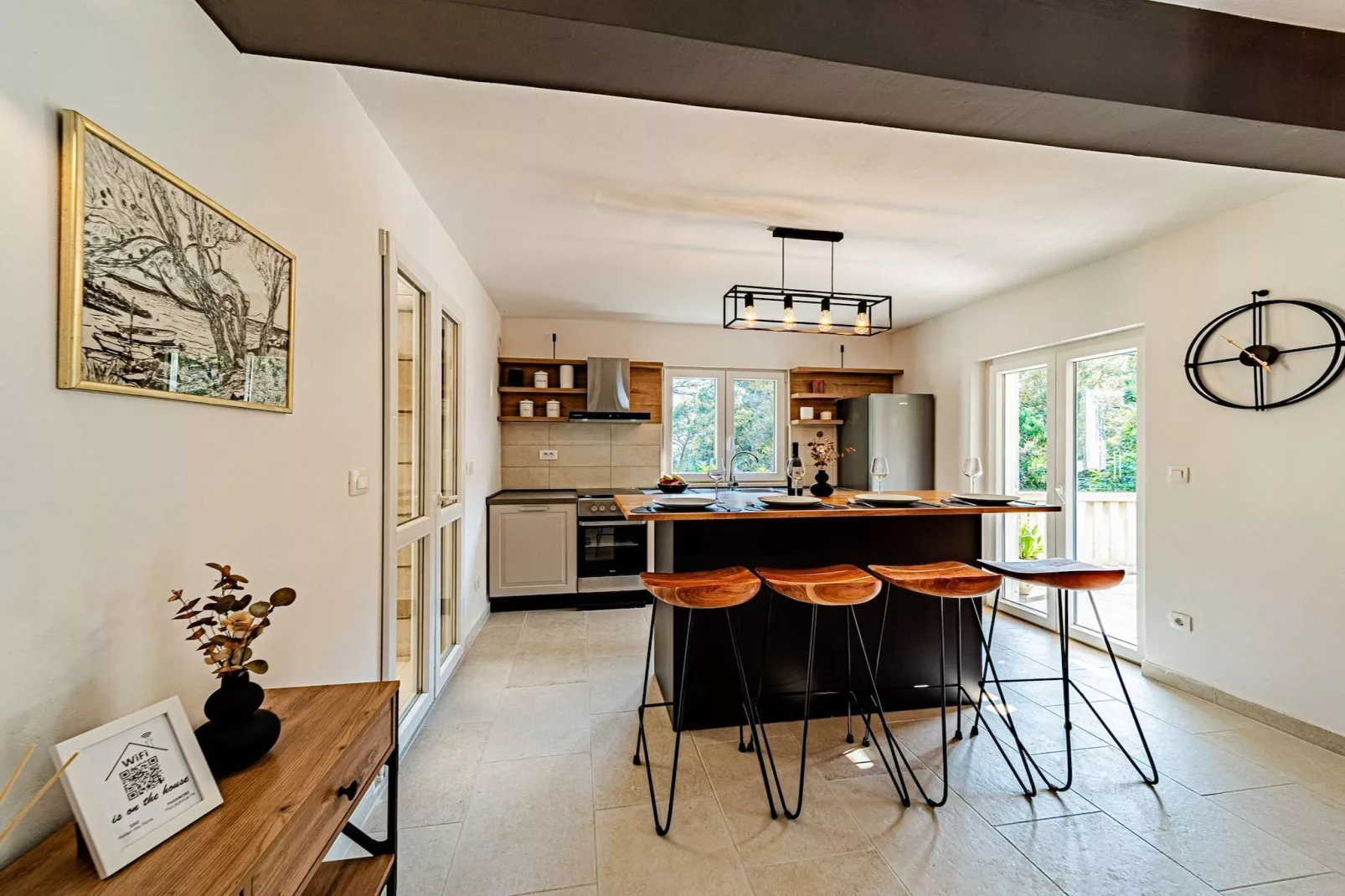 Holiday Home Island Gem - Five  Bedroom Apartment