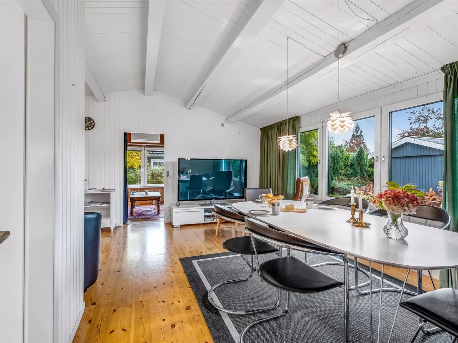 "Aameek" - 100m from the sea