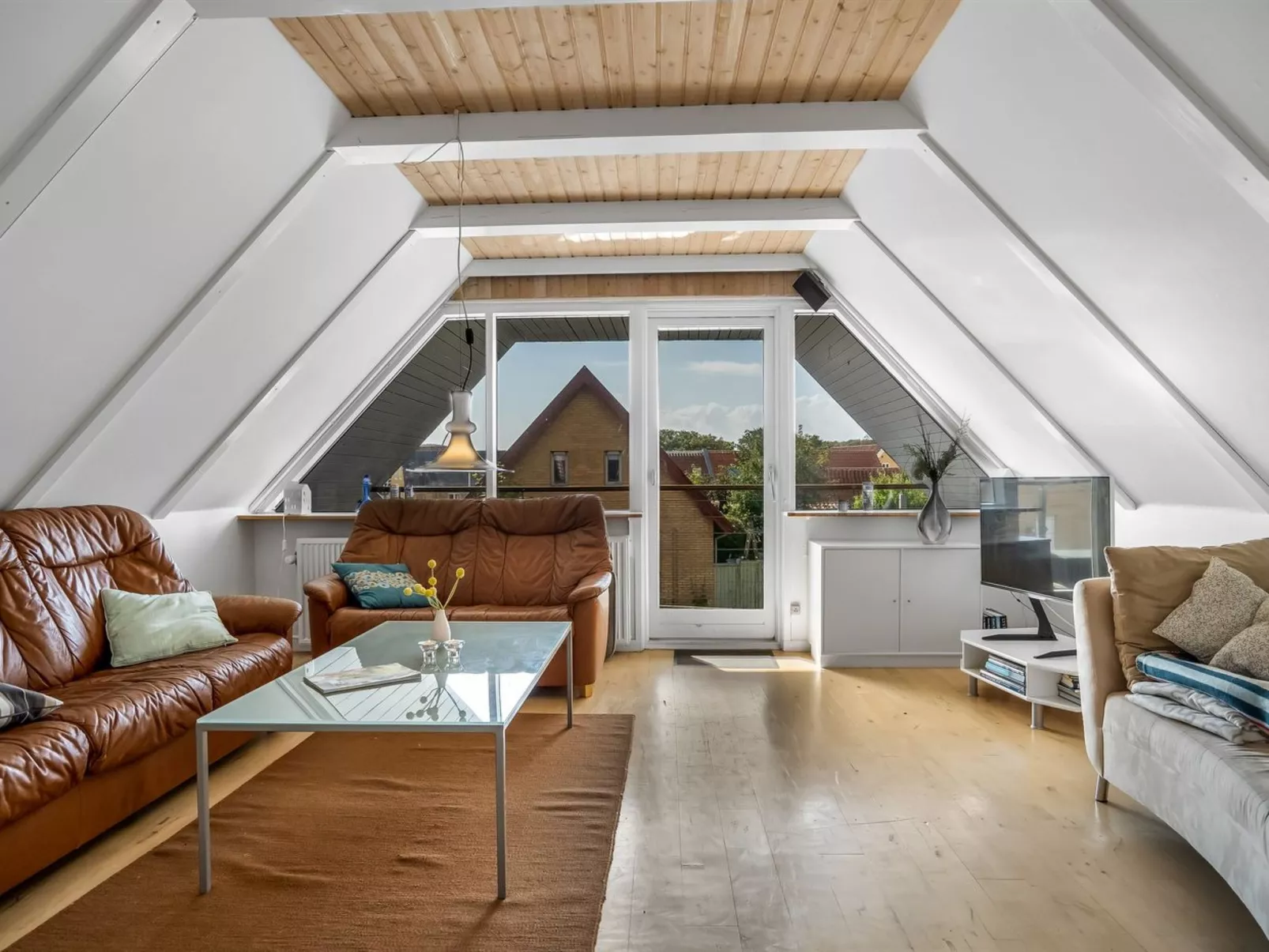 "Birla" - 600m from the sea