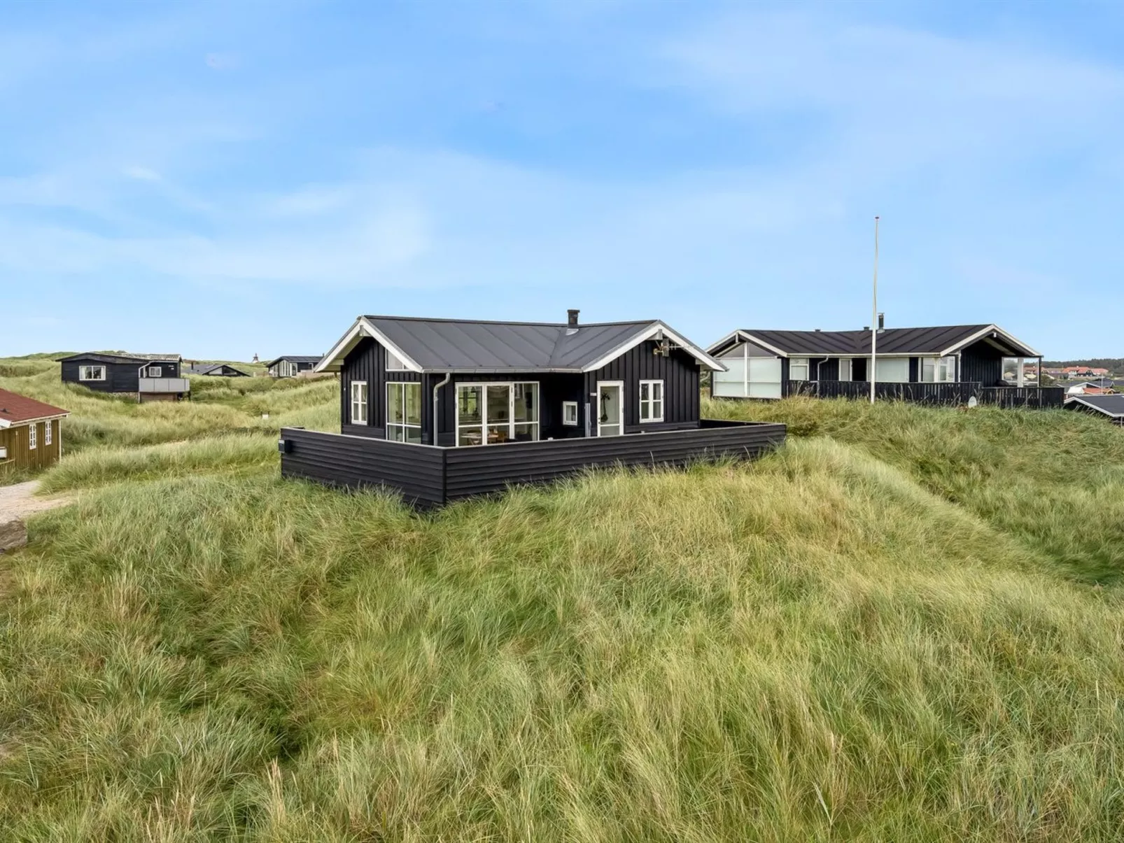 "Egino" - 90m from the sea