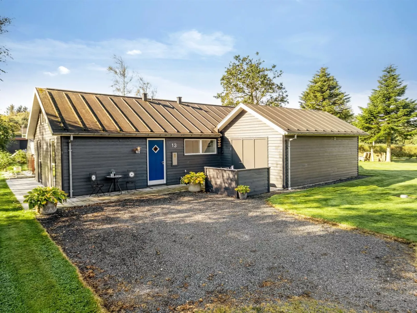 "Carlina" - 700m to the fjord