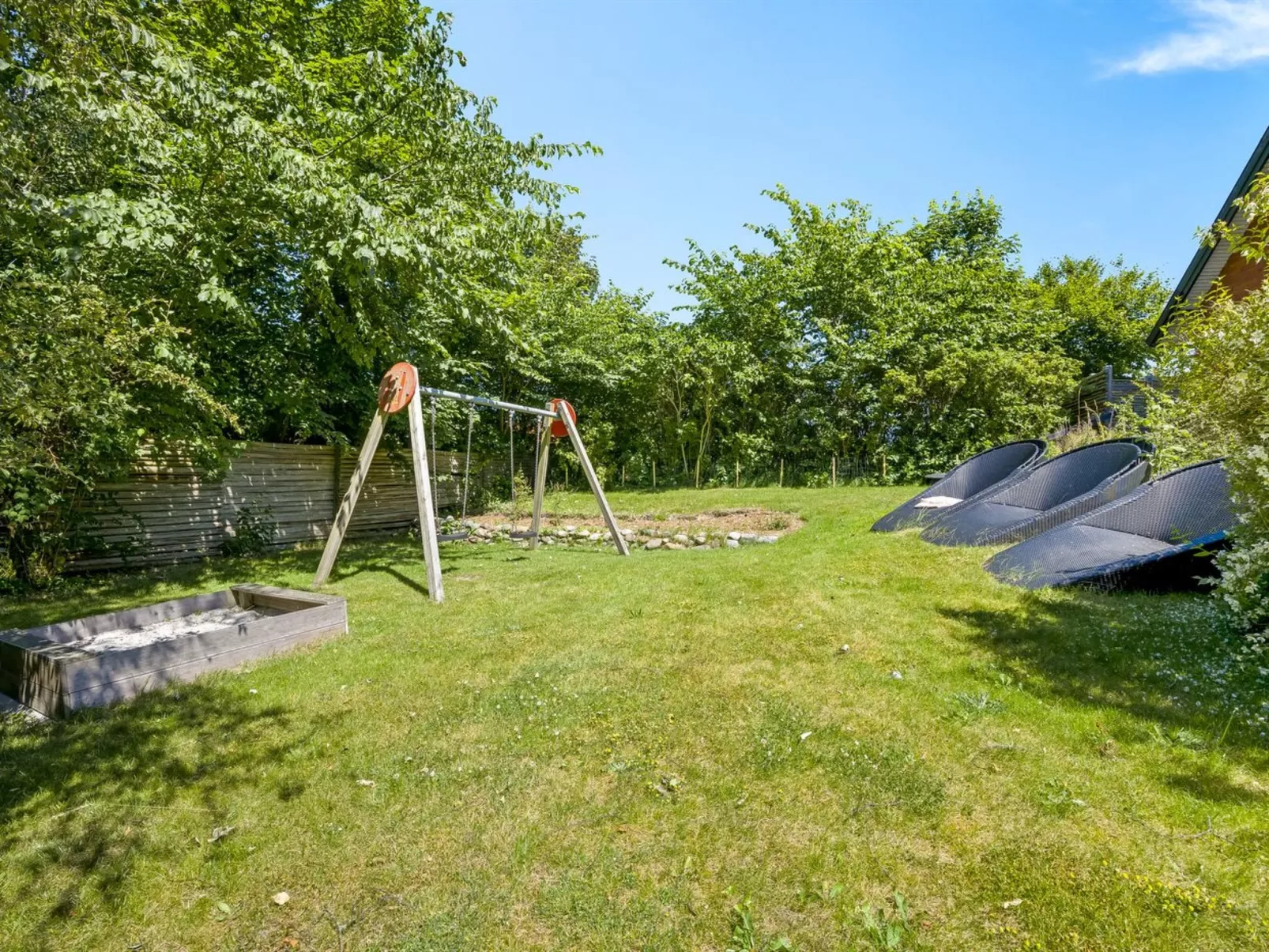 "Solvey" - 400m from the sea