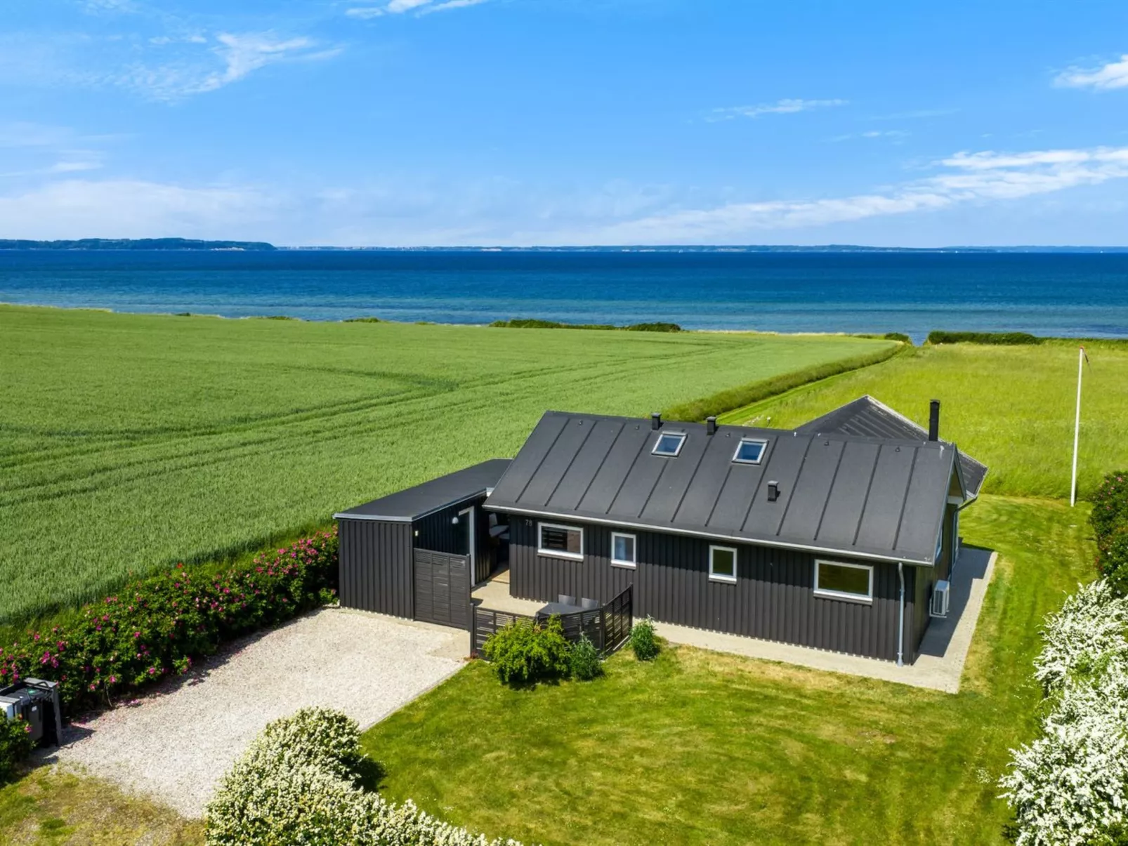 "Drusilla" - 140m from the sea