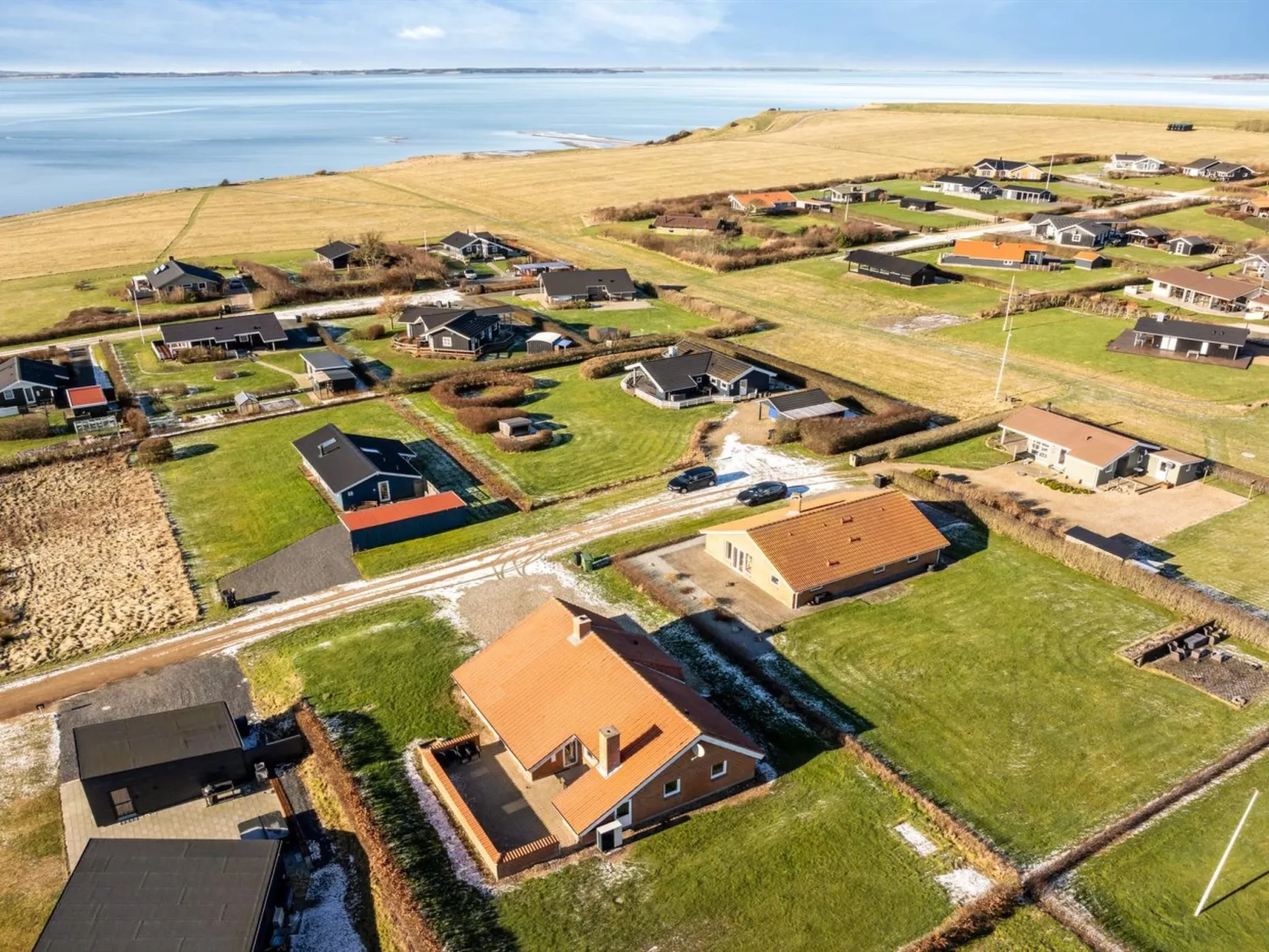 "Nikolce" - 300m to the fjord