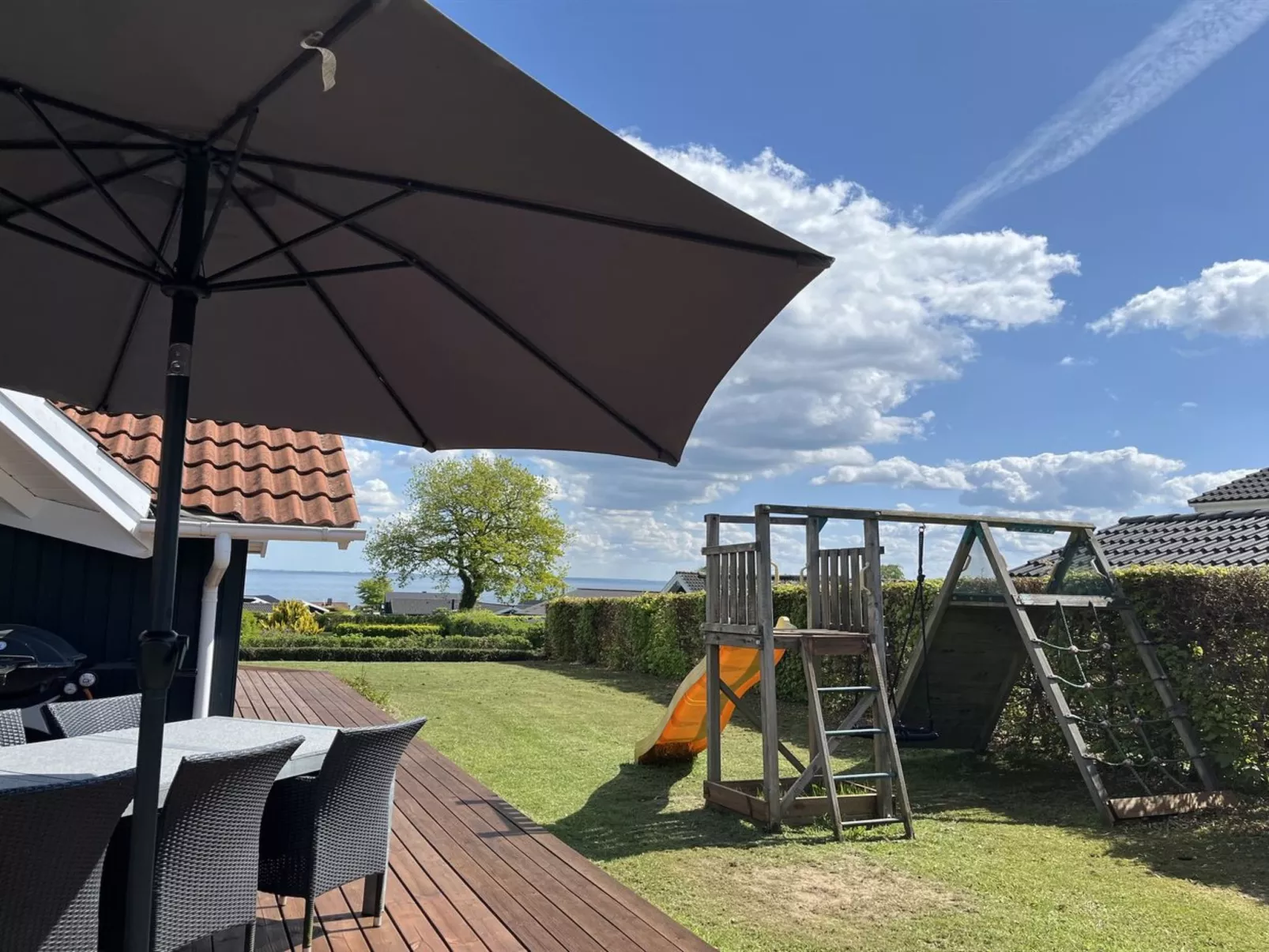 "Hoghni" - 300m from the sea