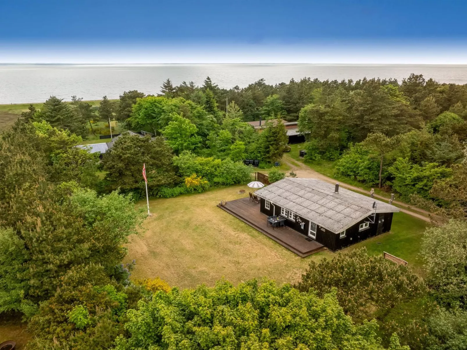 "Frederica" - 100m to the fjord