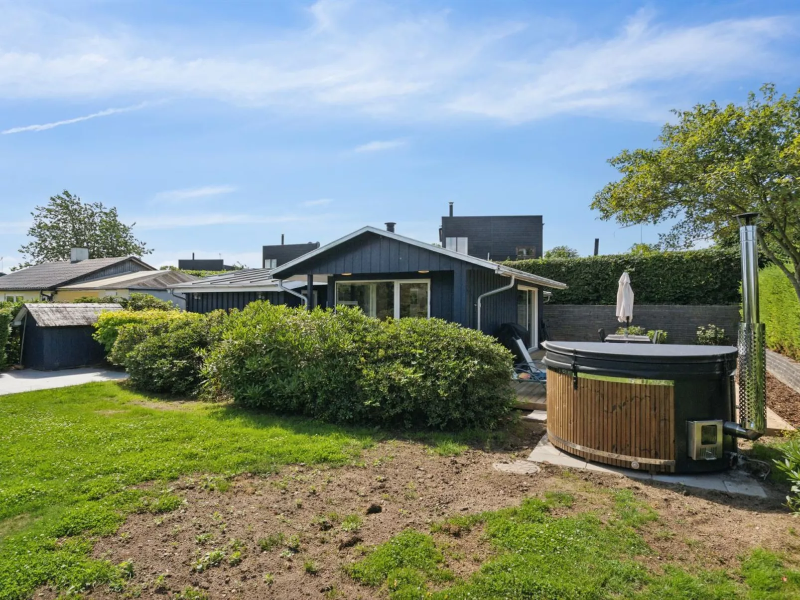 "Enrica" - 250m from the sea