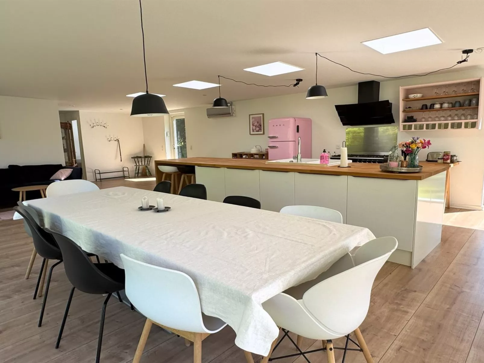 "Albina" - 650m from the sea