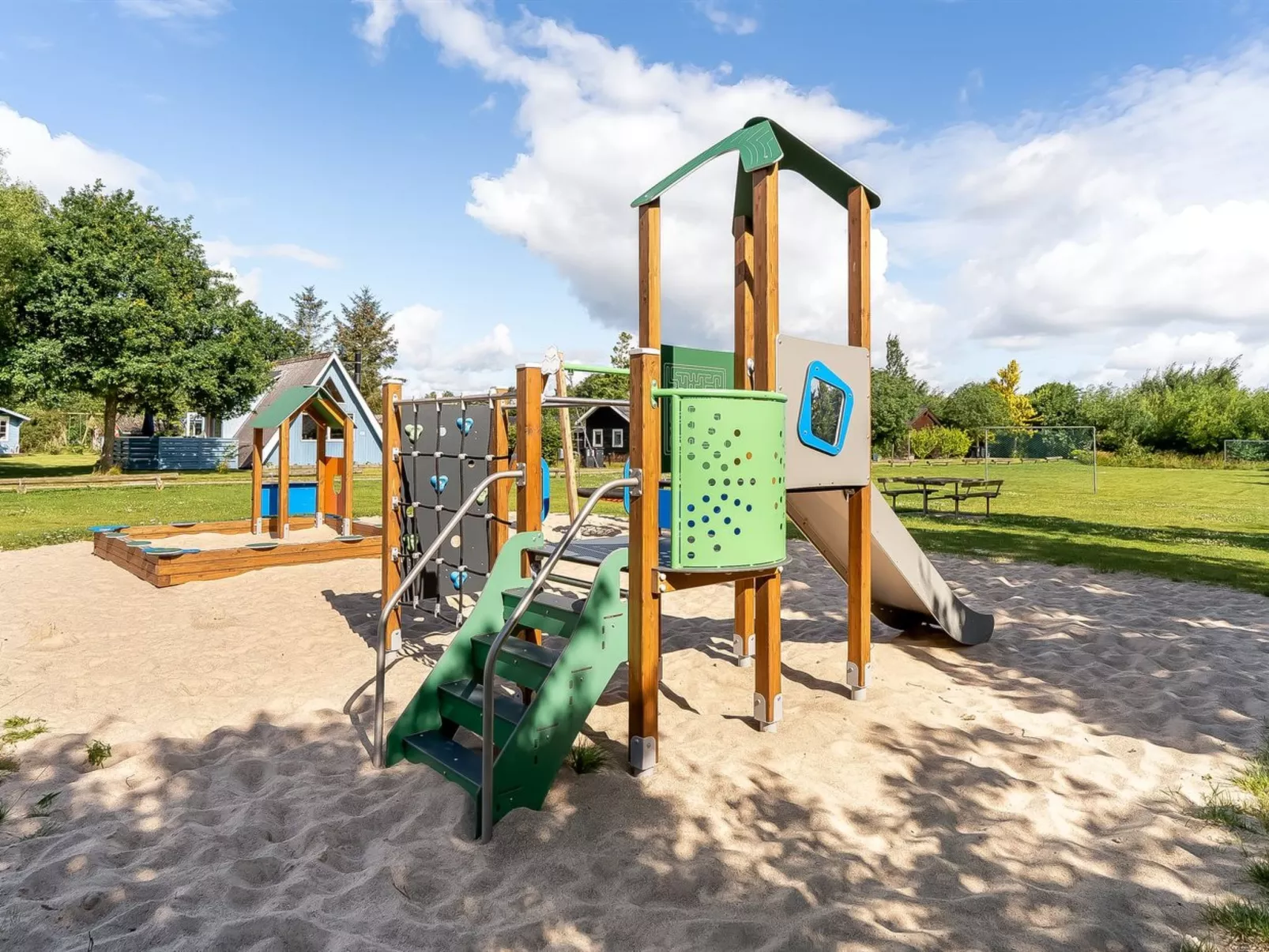 "Annalia" - 400m from the sea