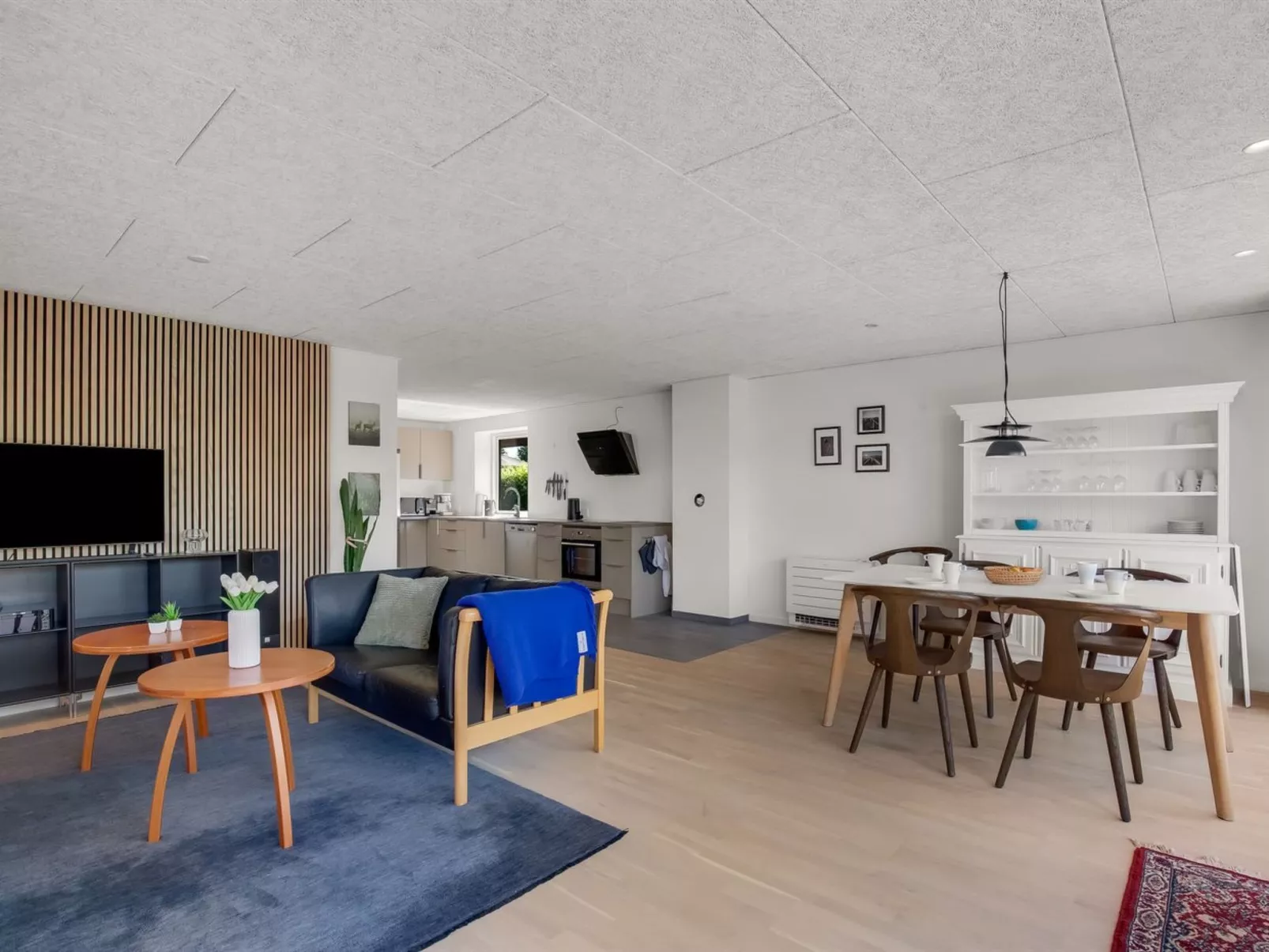 "Abel" - 250m from the sea