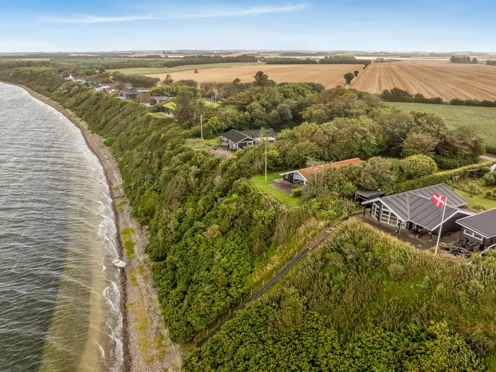 "Diderik" - 20m to the fjord