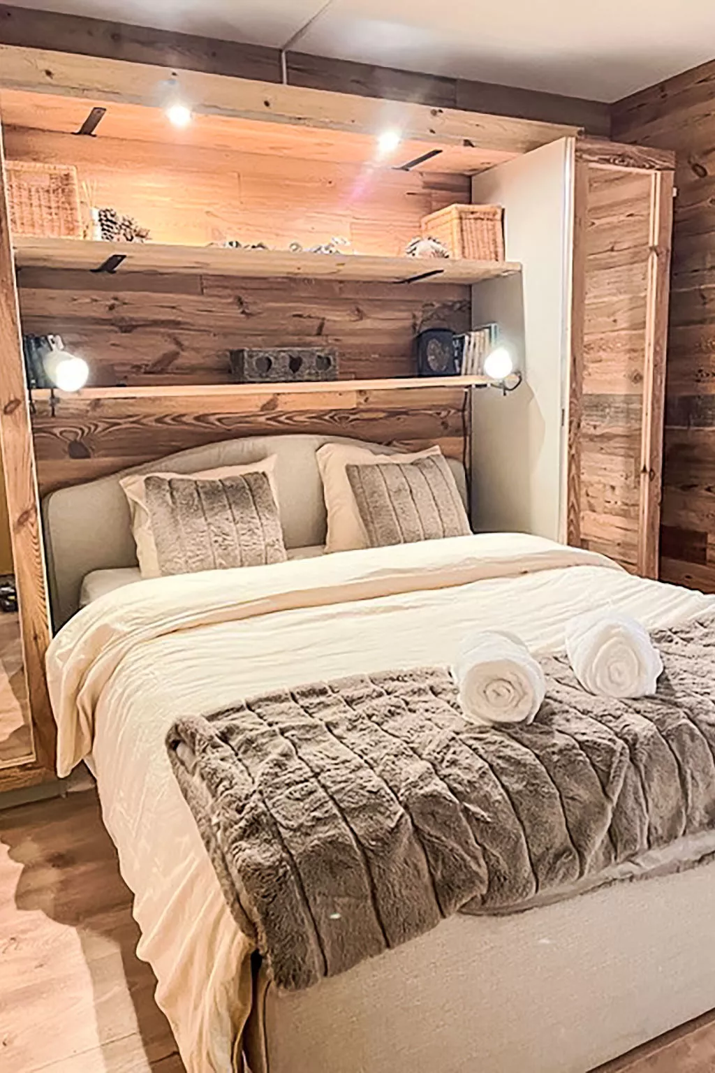 Rochemont B26-Binnen