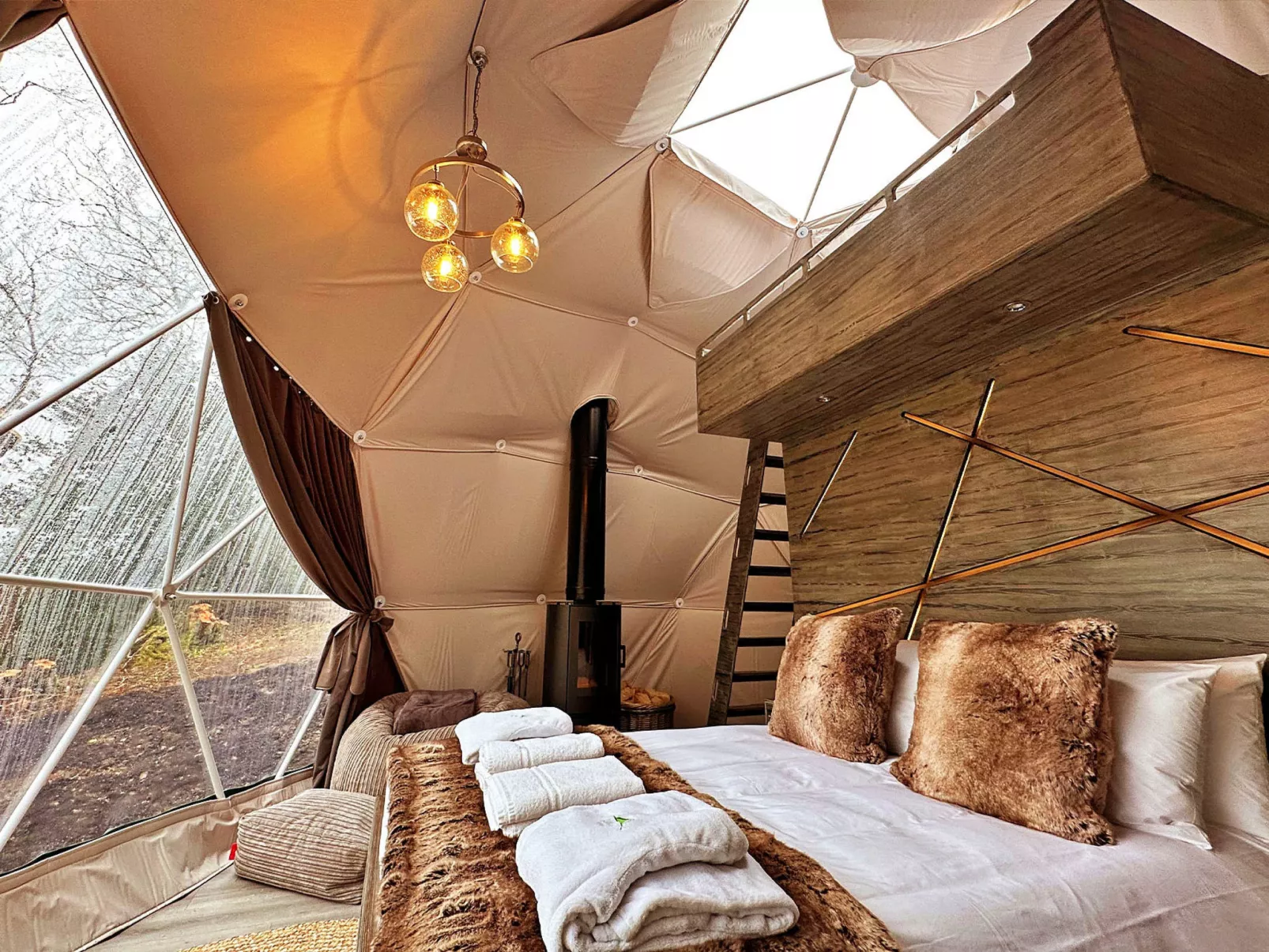 Ashdown Luxury Dome