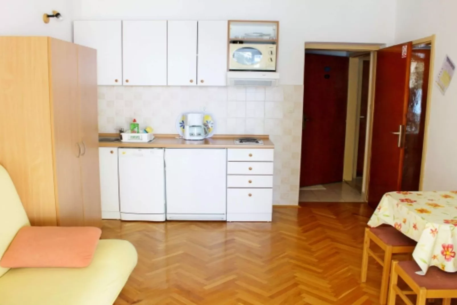 Apartments Pansion Franka 3* - One Bedroom Apartment with Sea View and Balcony - APT A1