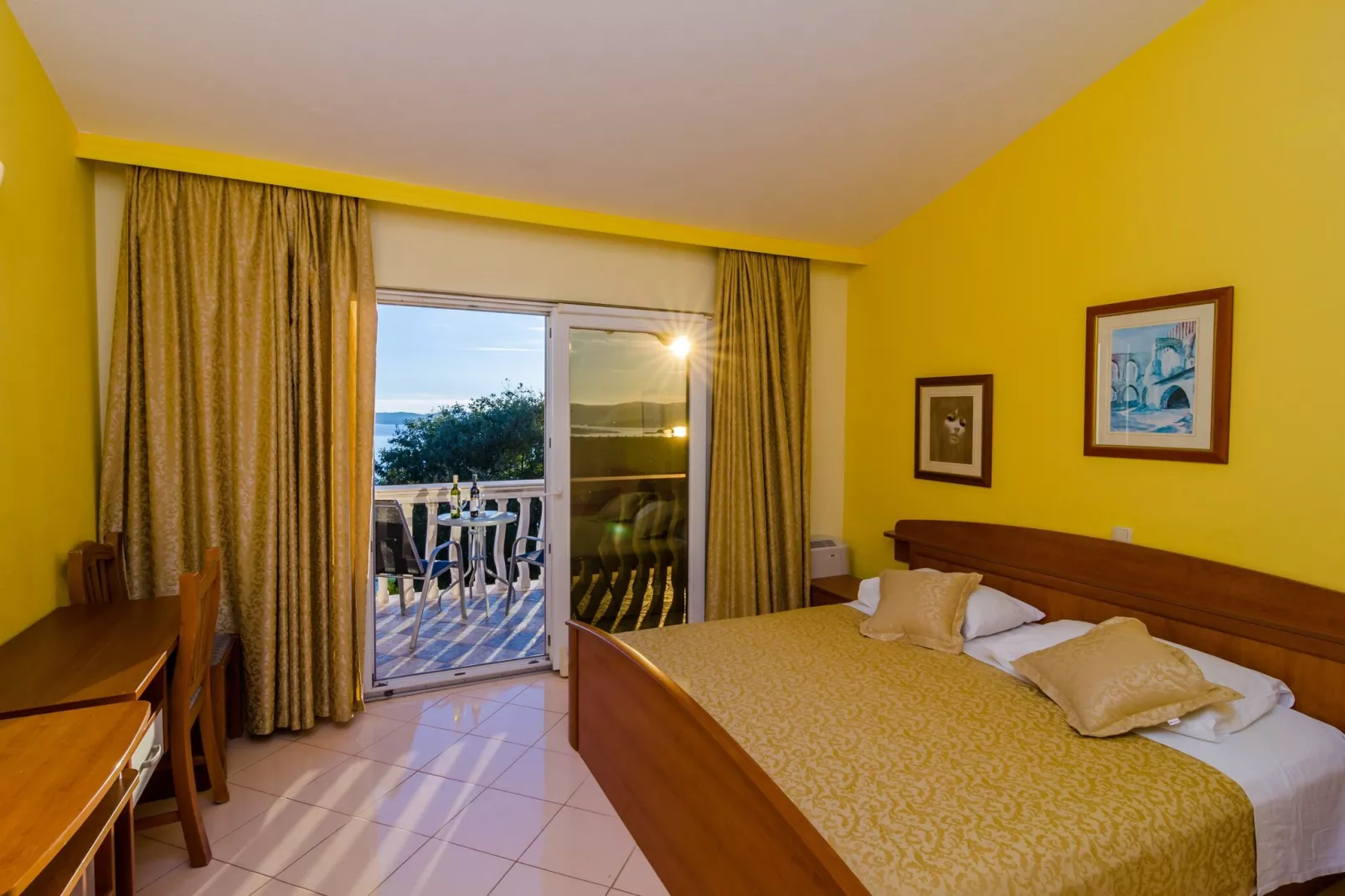 Hotel Pansion Villa Antonio - Two Bedroom Suite with Balcony and Garden View 18