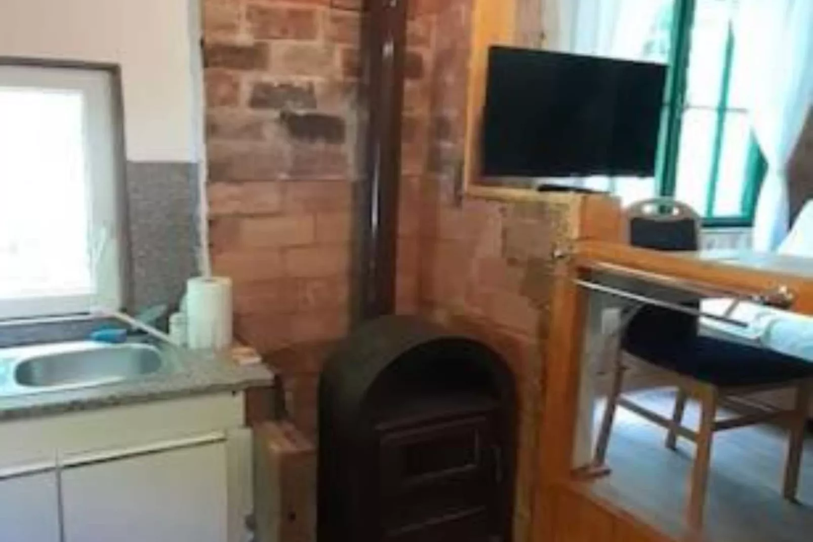 Holiday Home Green Side Cottage - Two Bedroom Holiday Home