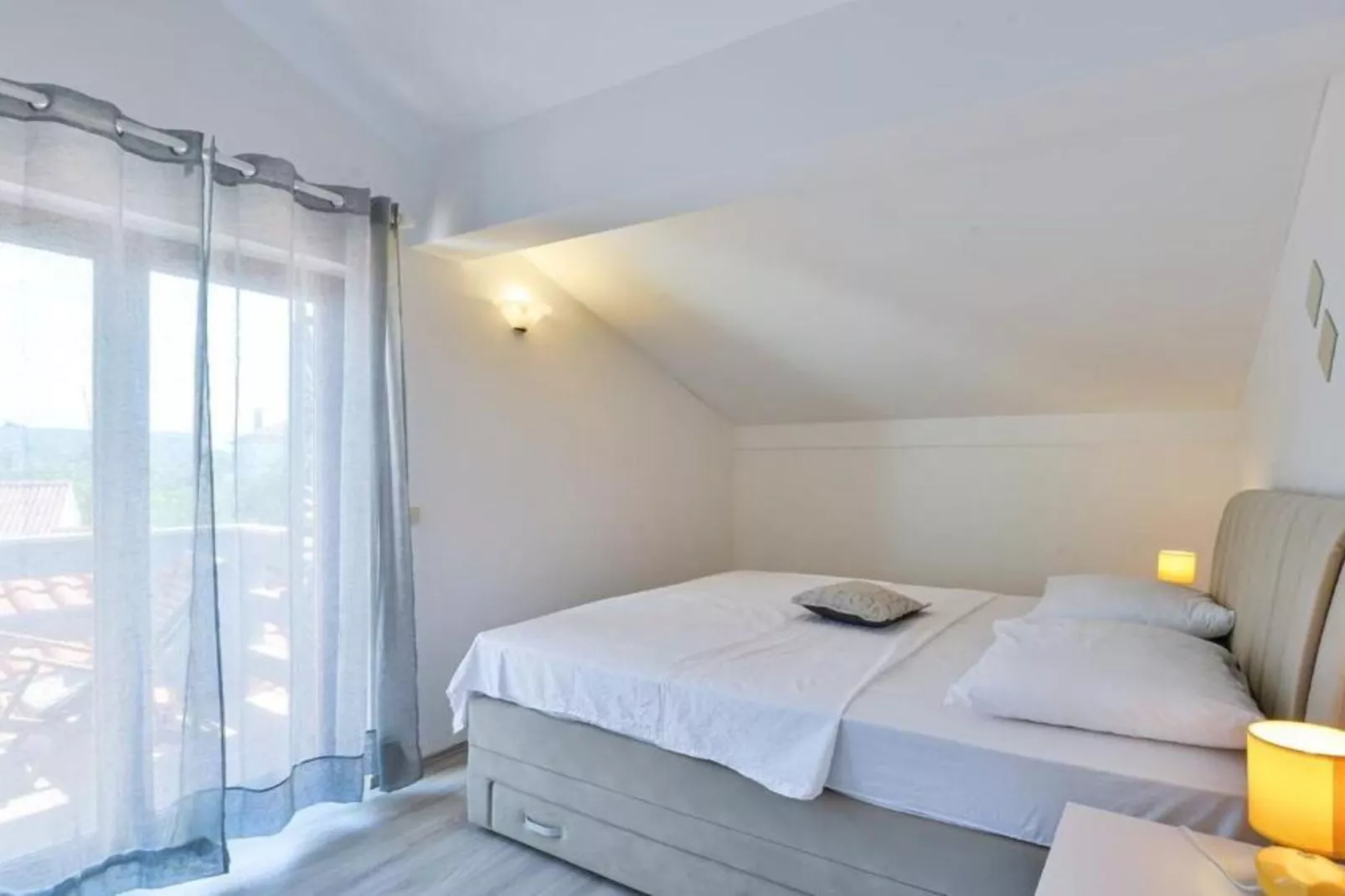 Apartments Franica with Heated Pool and Hot-Tub - One Bedroom Apartment with  Balcony