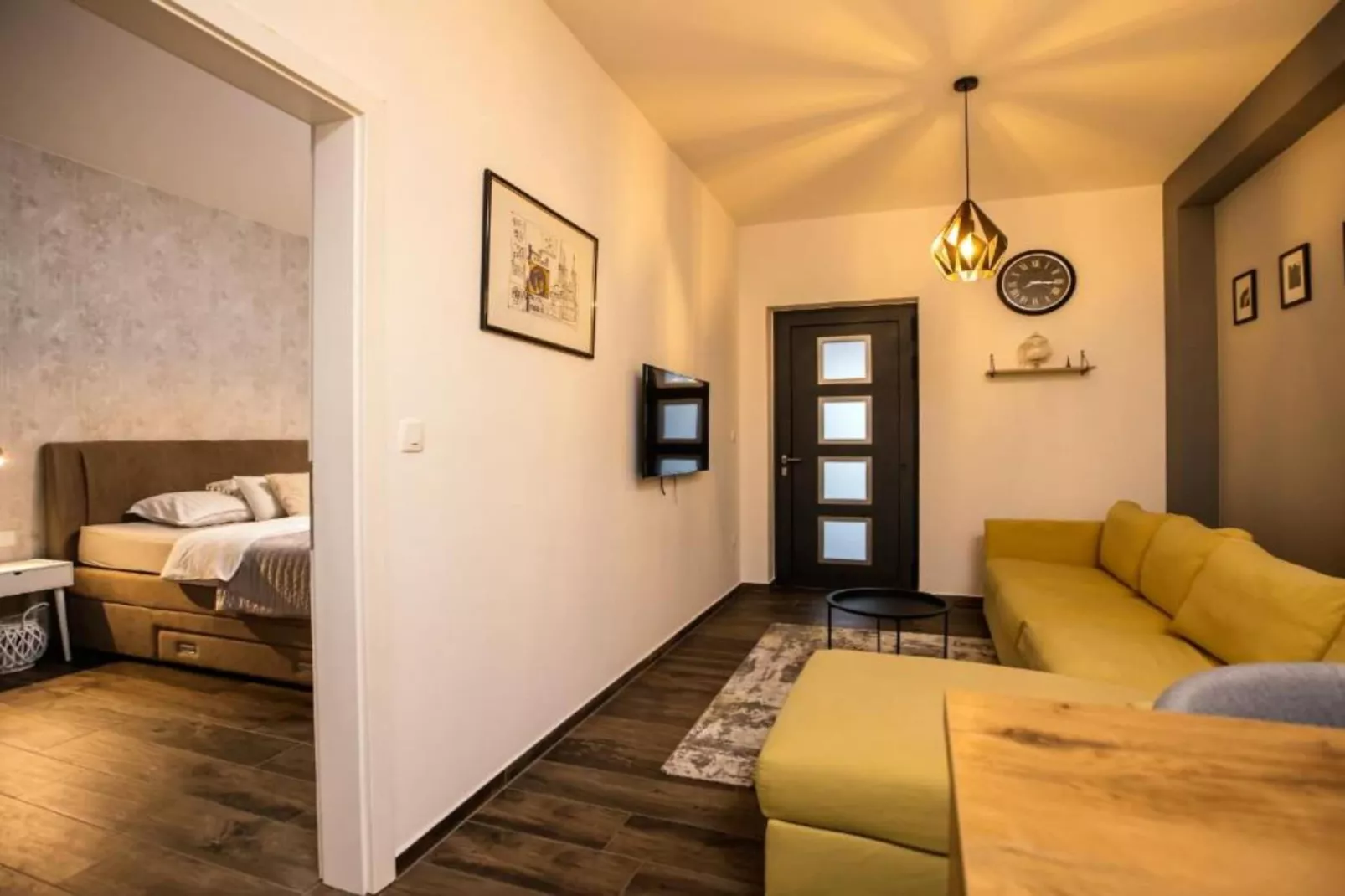 Luxury Villa Lara with Heated Pool, Hot-Tub and Sauna - Six Bedroom Villa with Pool