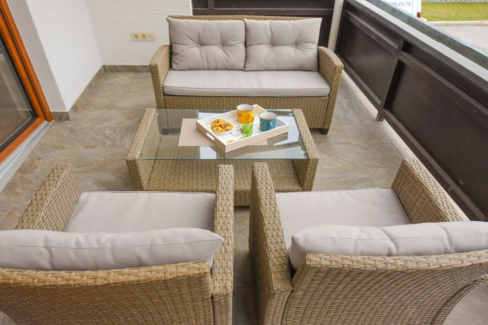 Cozy Luxe Holiday Home with Natural Thermal Bath - Seven Bedroom Holiday Home