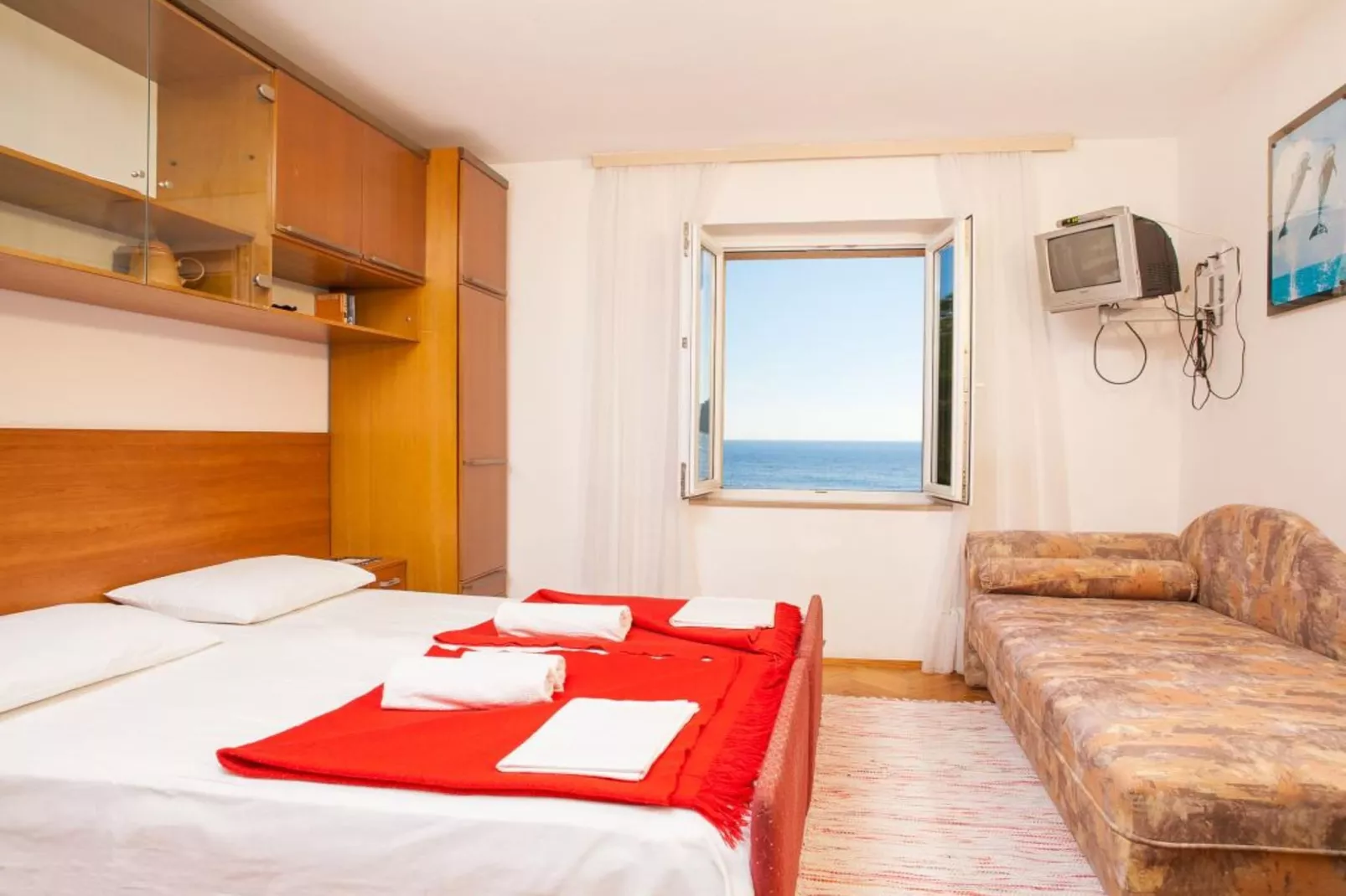 Comfortable Stay with Sea View in Petrovac -  Studio with External Bathroom 2