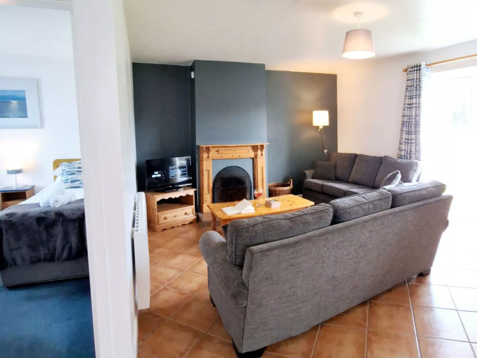 Dingle HC(TR4) No 9 - B