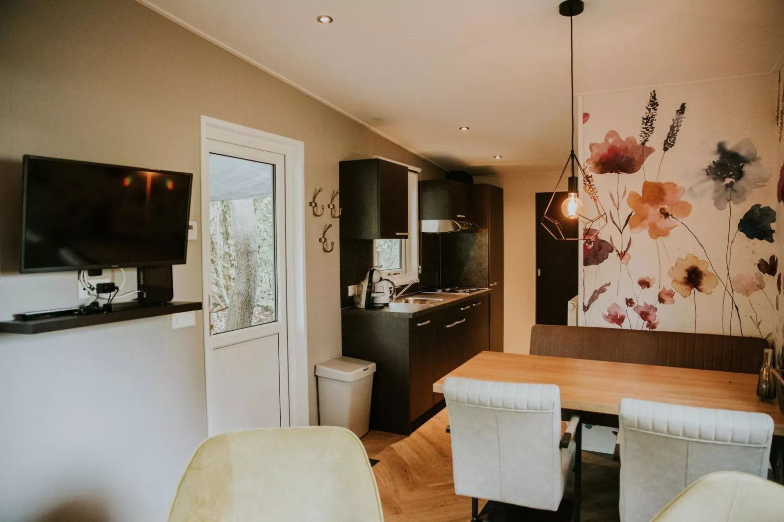 Happy bee lodge l 5 persons