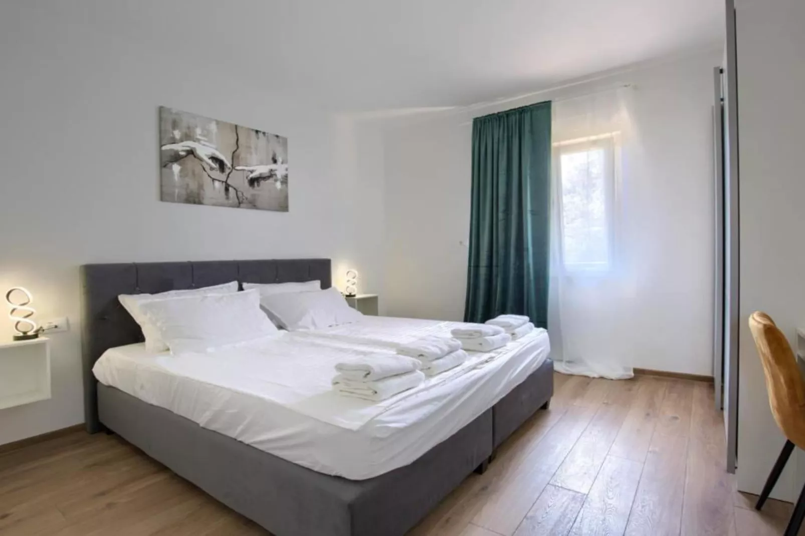 Apartments Mons - One Bedroom Apartment With Terrace (A1)