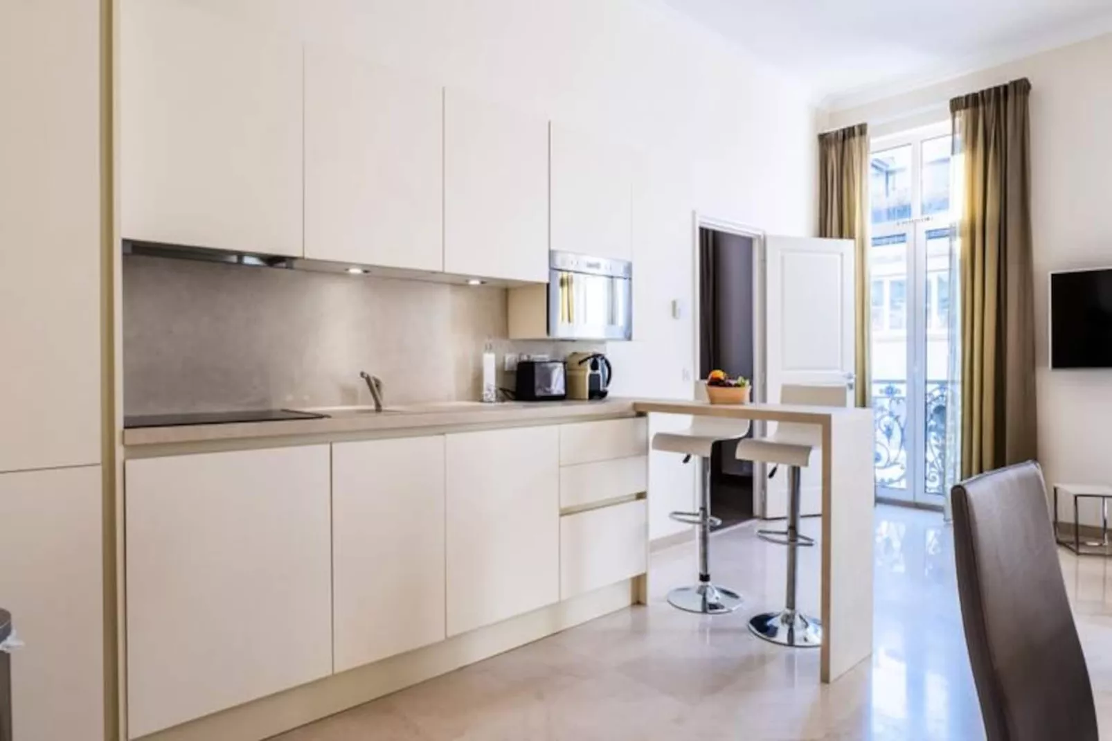 Résidence 3 Pièces Rue D’antibes à Deux Pas Du Palais Des Festivals