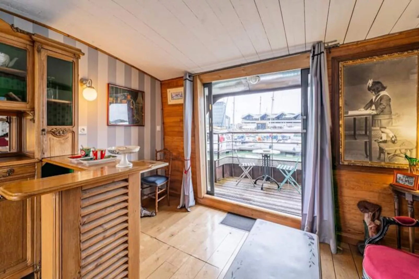 Adorable Suite Sur La Péniche Petite Annick