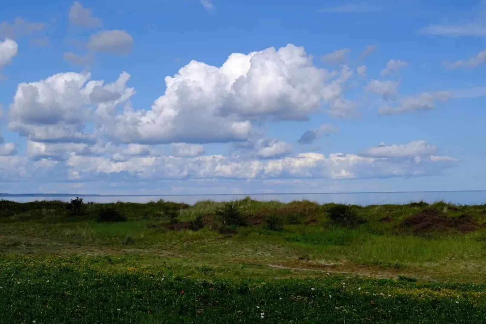 3 room,close to the sea/dike,renovate-Niet-getagd