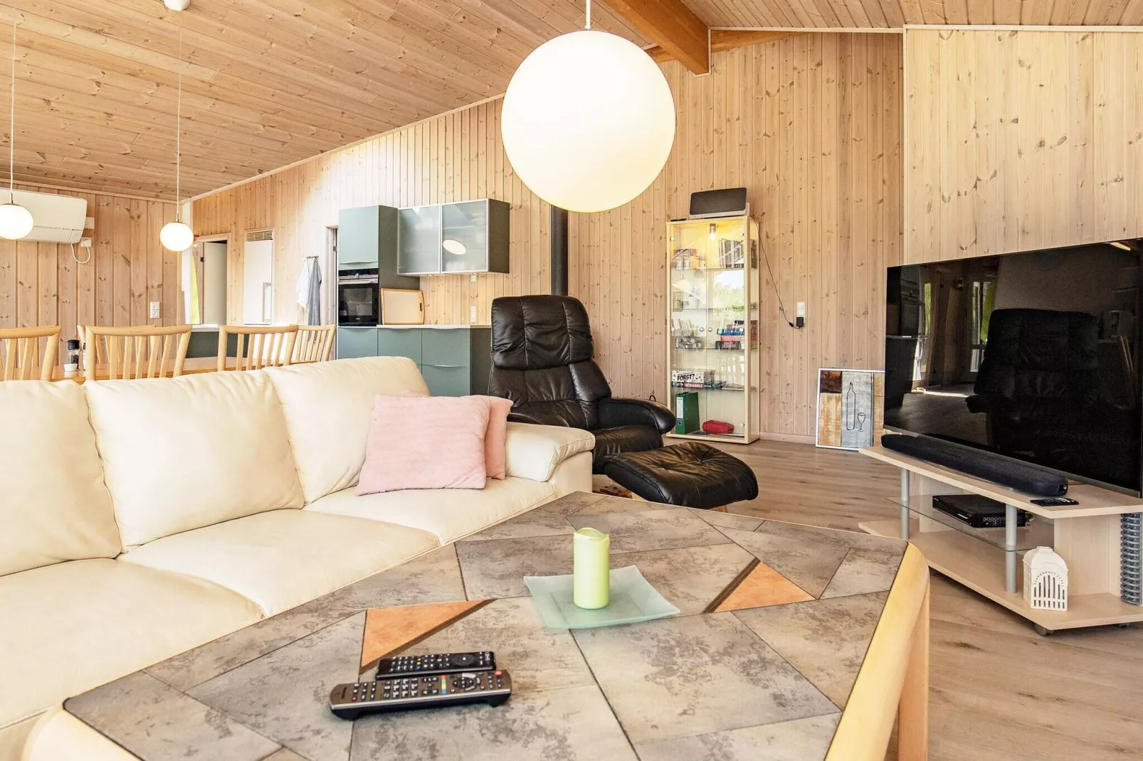 12 persoons vakantie huis in Rødby-By Traum-Binnen