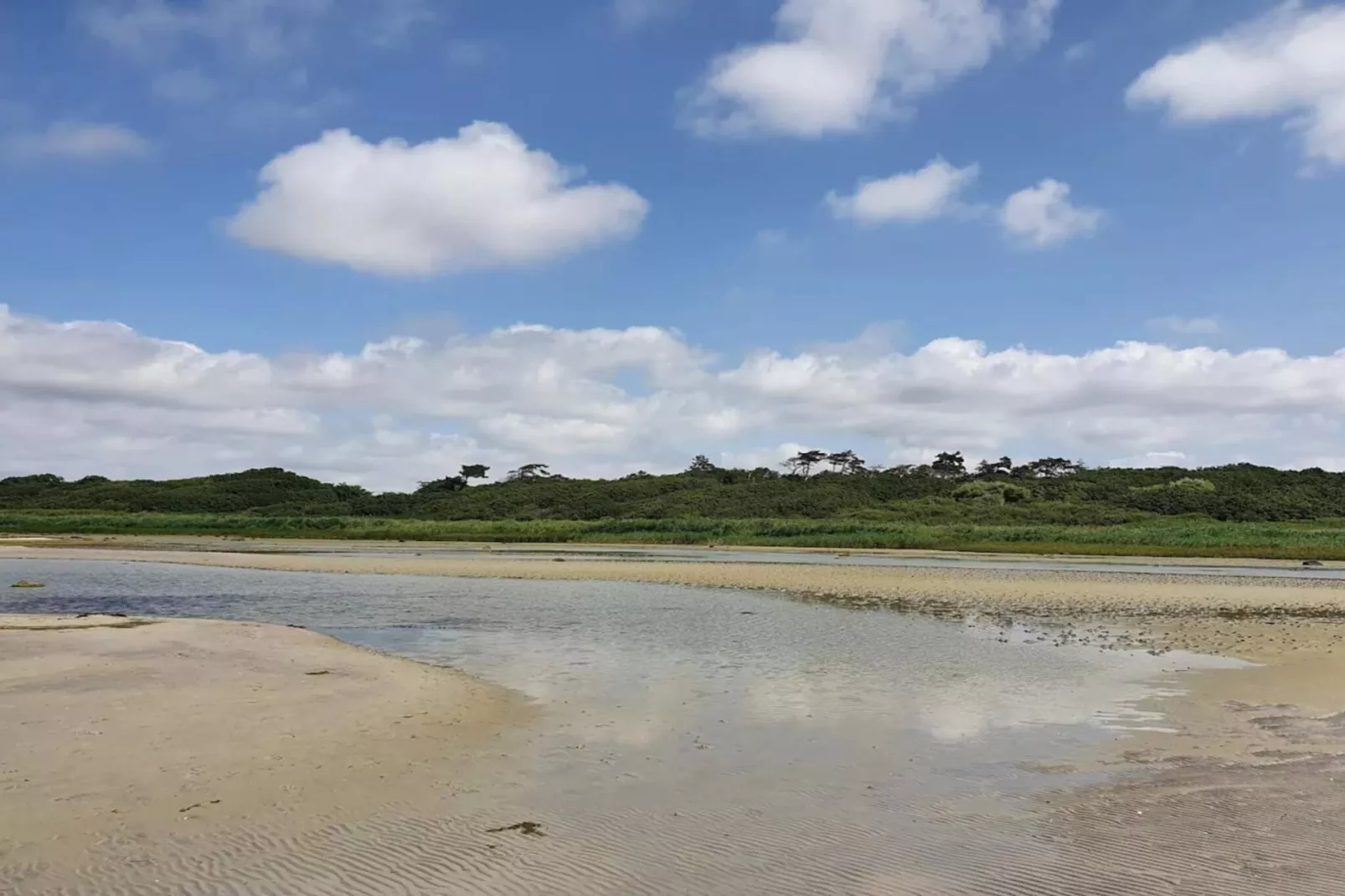 Luxe retraite met zwembad -- By Traum Ferienwohnungen-Waterzicht