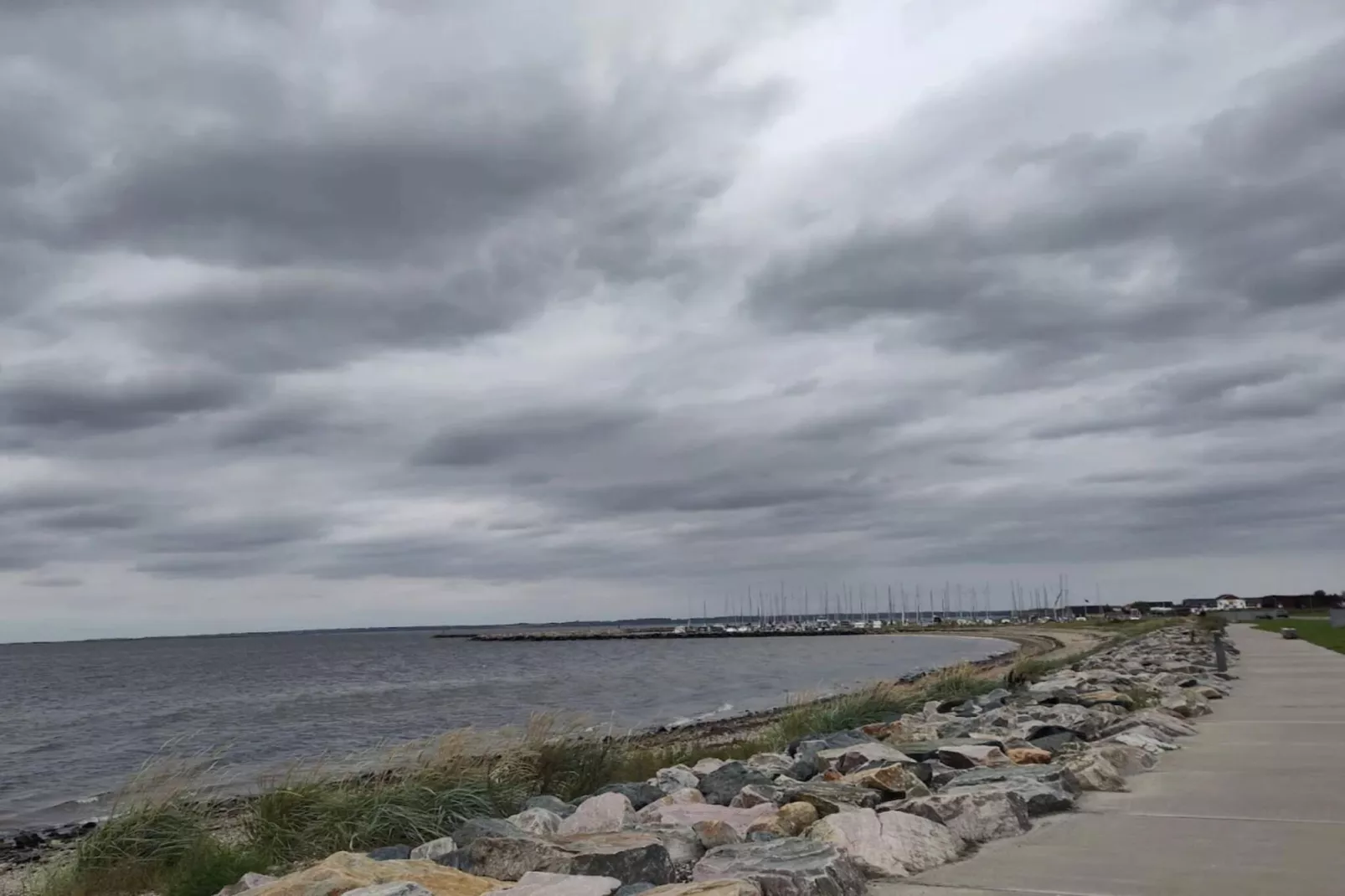 Luxe retraite met zwembad -- By Traum Ferienwohnungen-Waterzicht