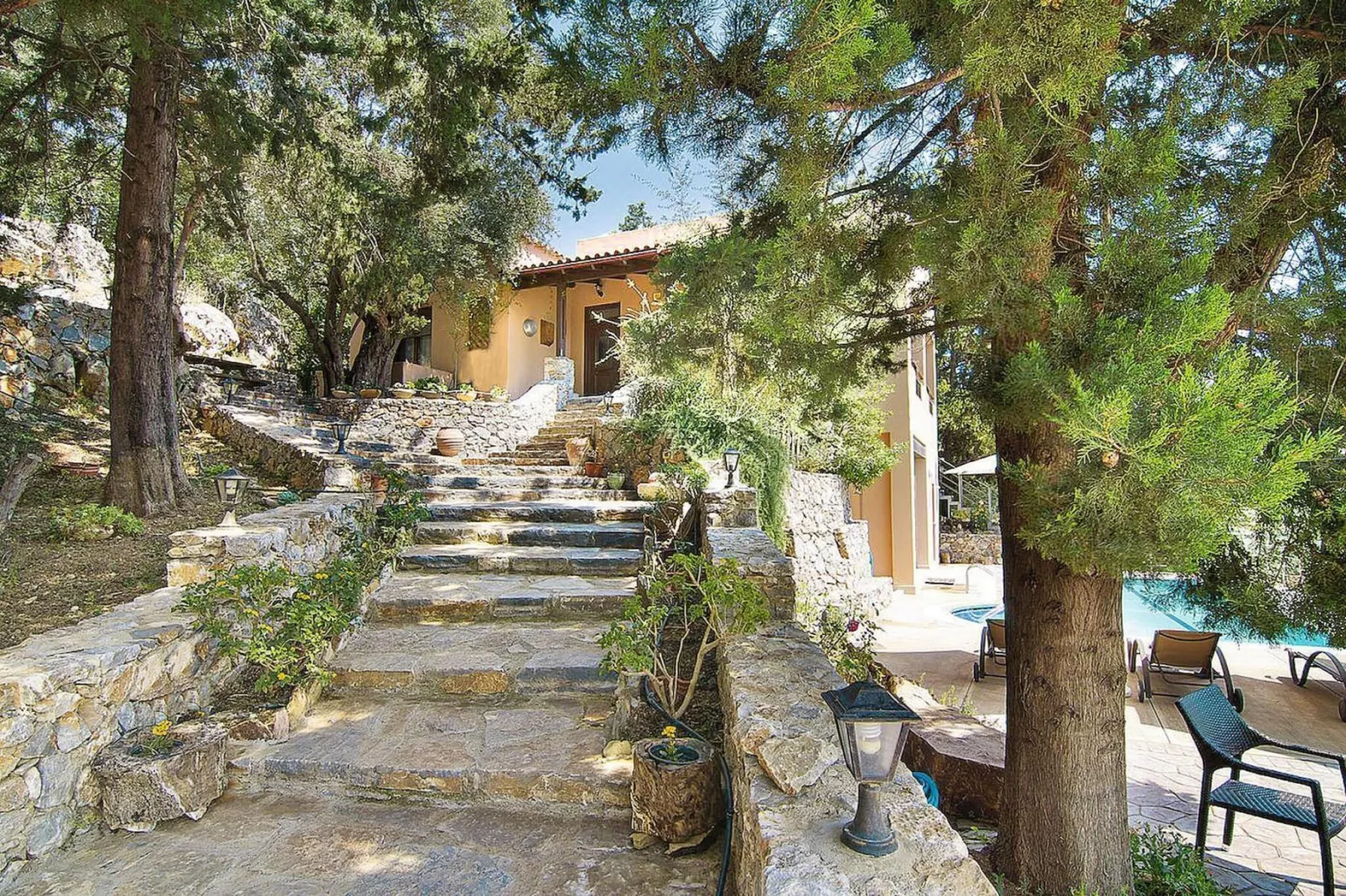 Holiday home, Kalamitsi Alexandrou-Villa Kalamitsi, ca. 108 qm, 6 pax-Buitenkant zomer