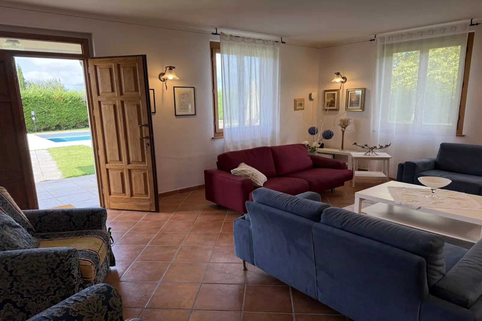 Villa a Loro Ciuffenna-Woonkamer