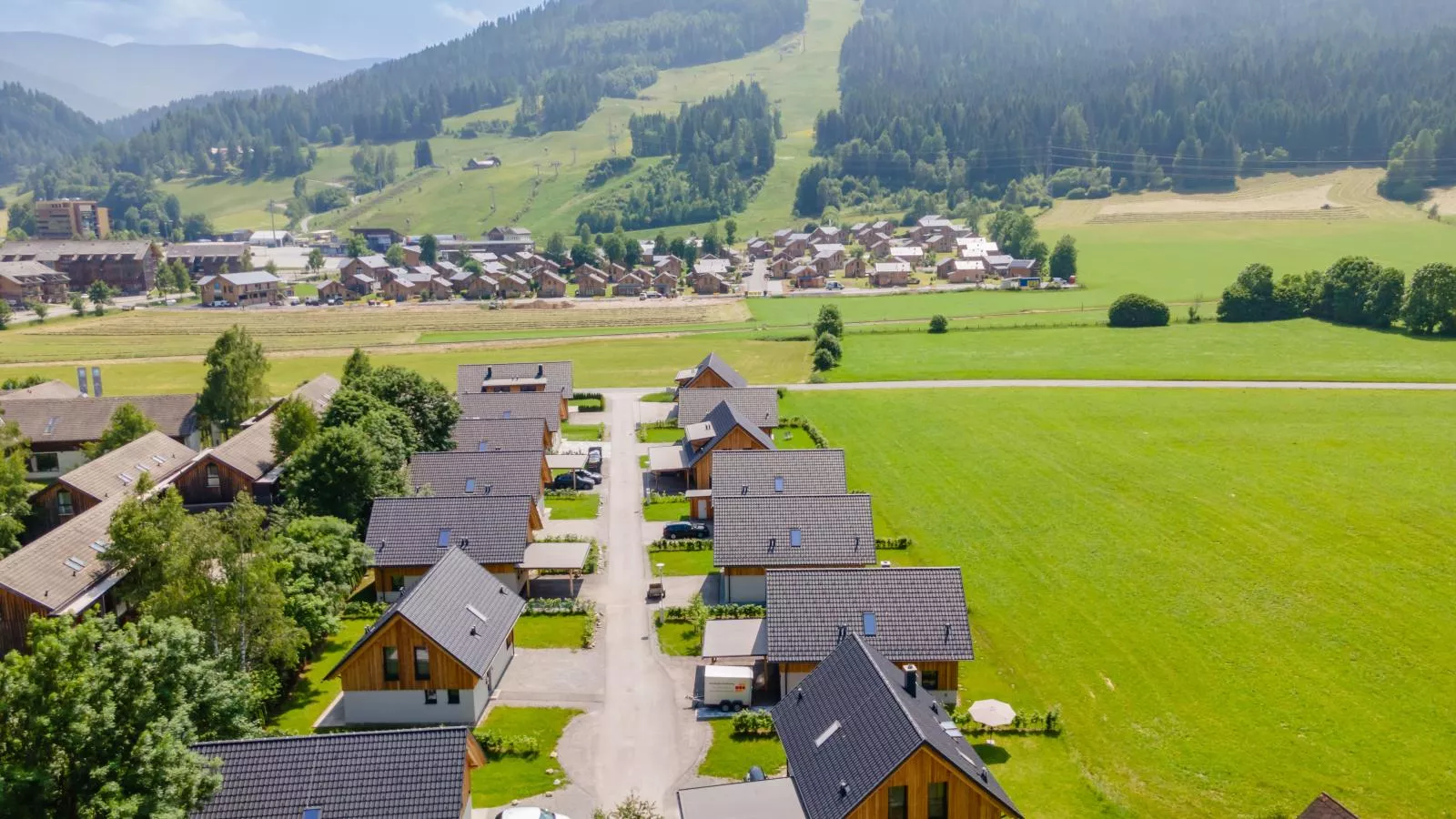 Mountain Chalet Luxx-Buitenkant zomer