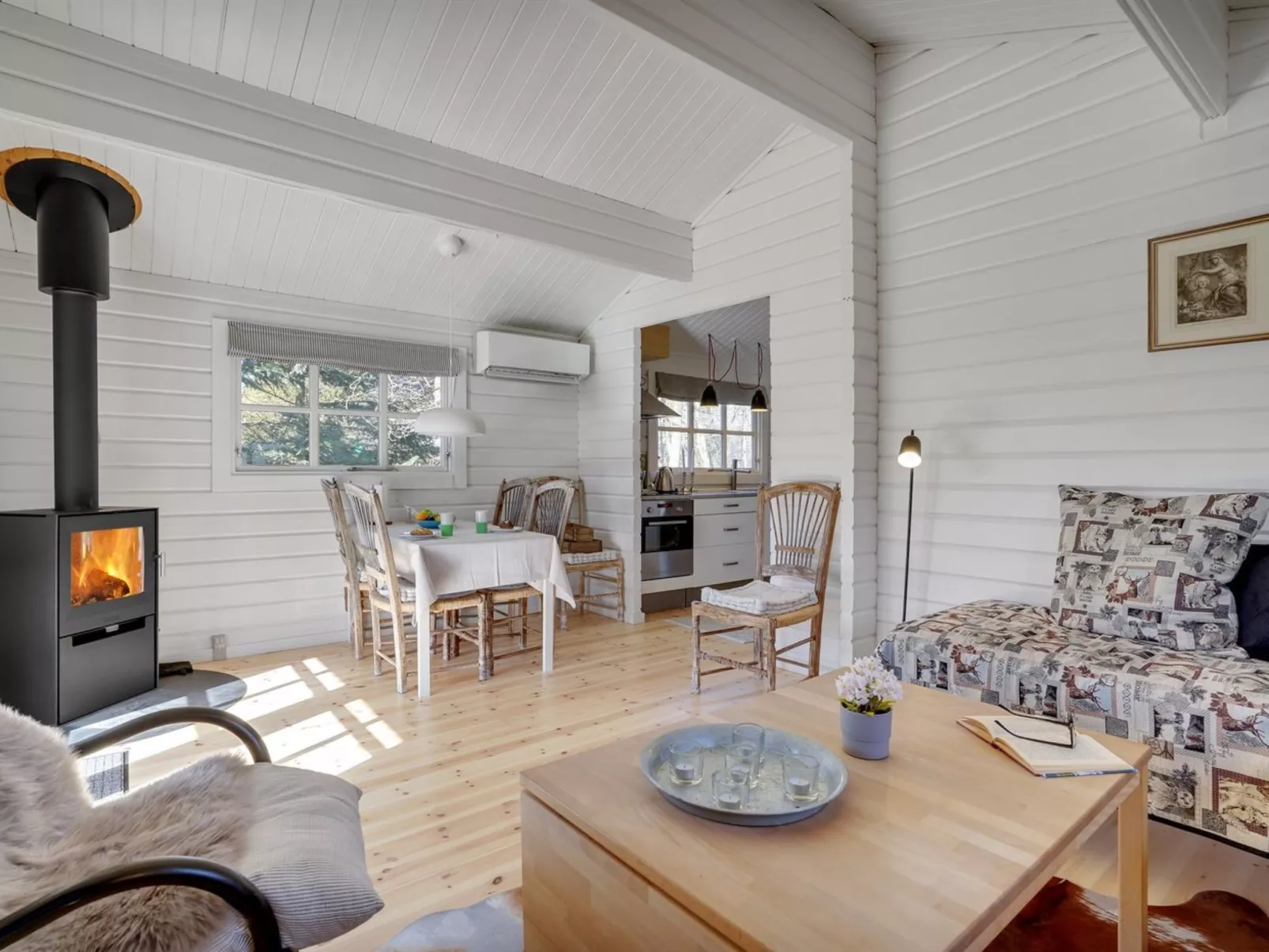 "Freyja" - 800m from the sea