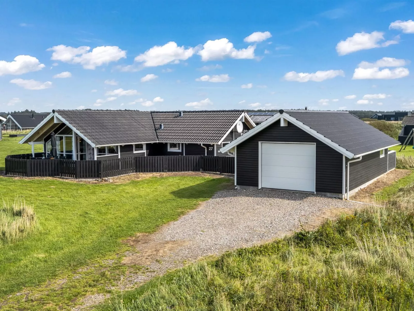 "Freya" - 200m from the sea