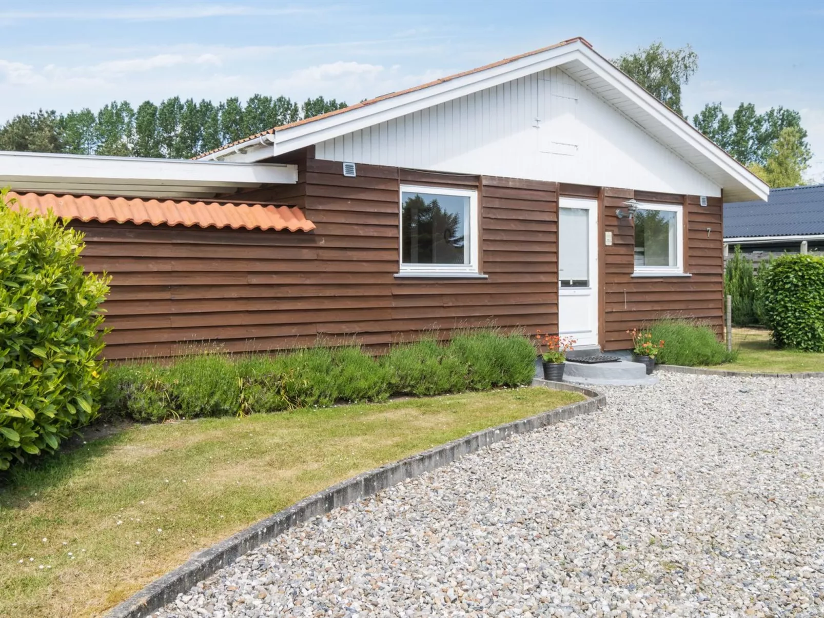 "Onni" - 1km from the sea-Buiten