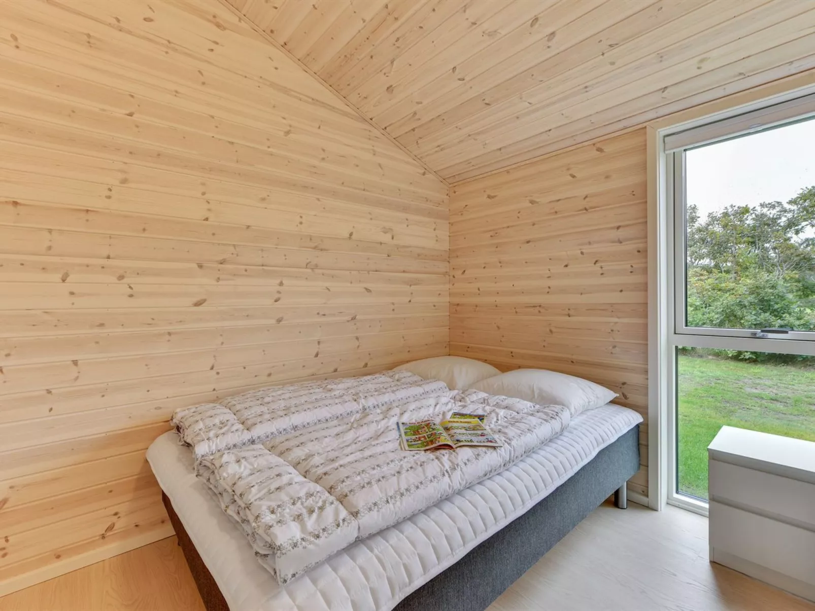 "Tindra" - 30m to the fjord