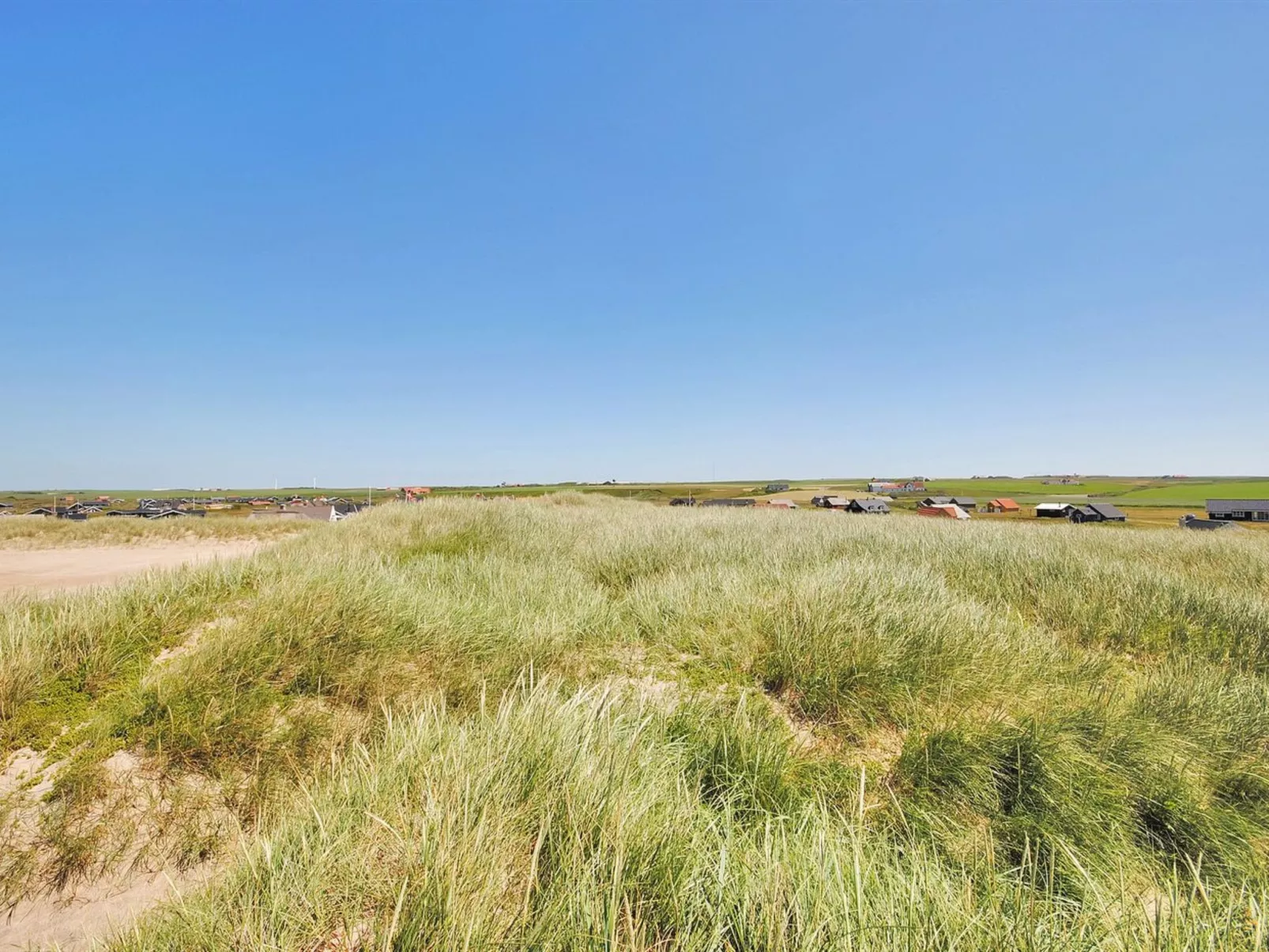 "Beatrice" - 150m from the sea