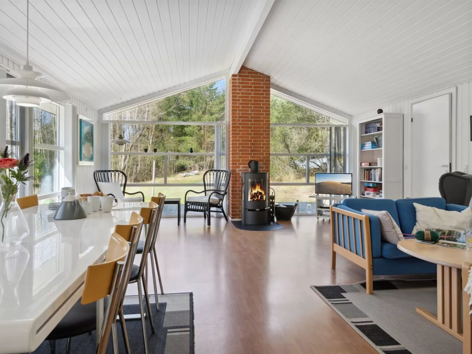 "Nicklas" - 2km from the sea