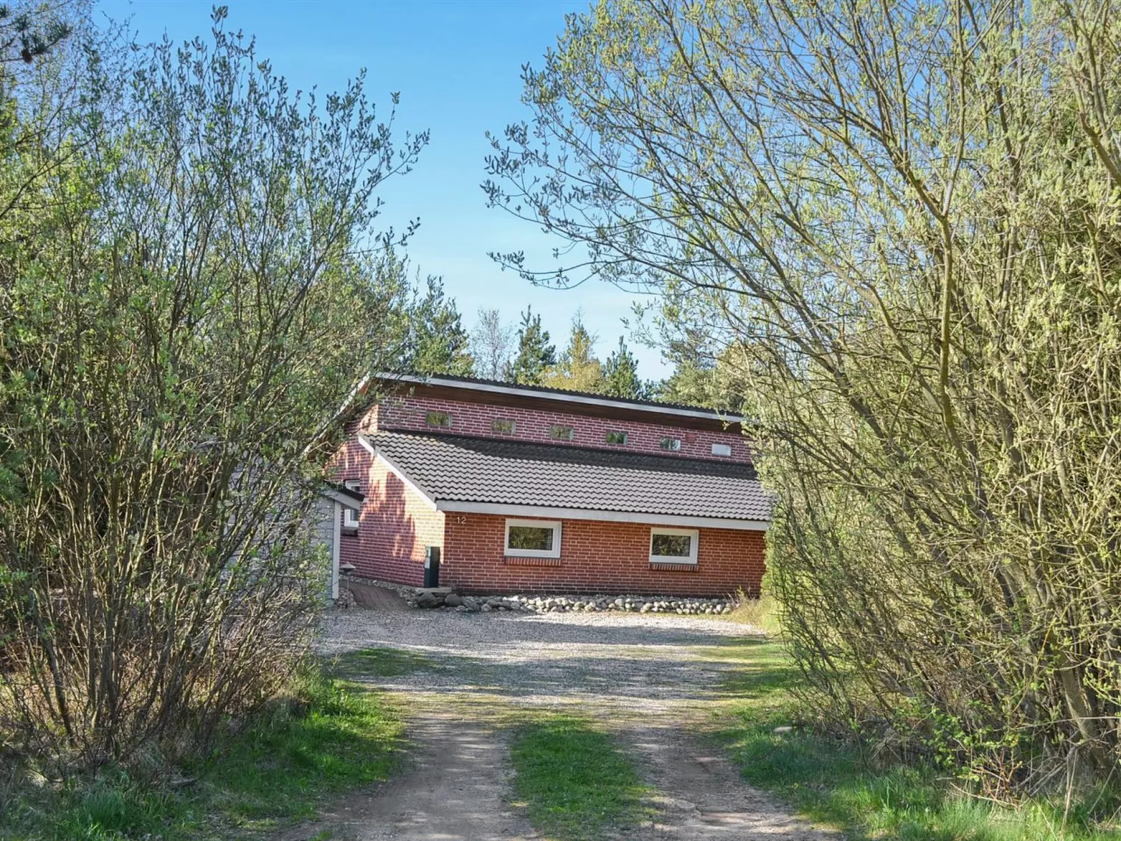 "Elsy" - 2.6km from the sea