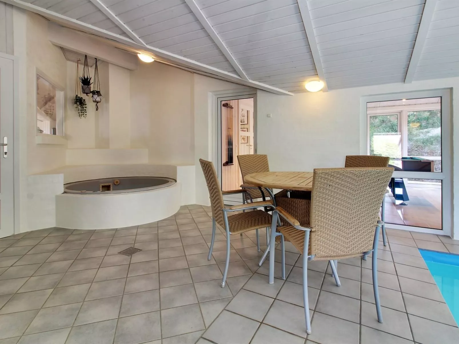 "Sirka" - 200m from the sea