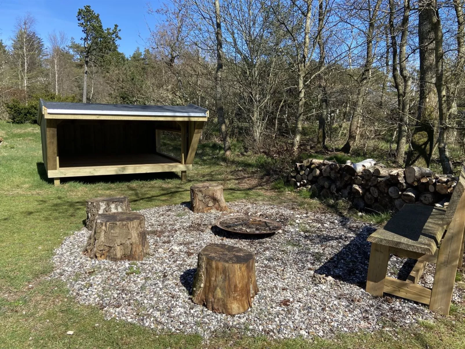 "Clari" - 500m from the sea