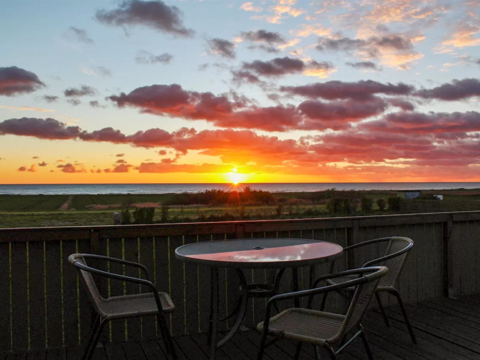 "Lilibeth" - 300m from the sea