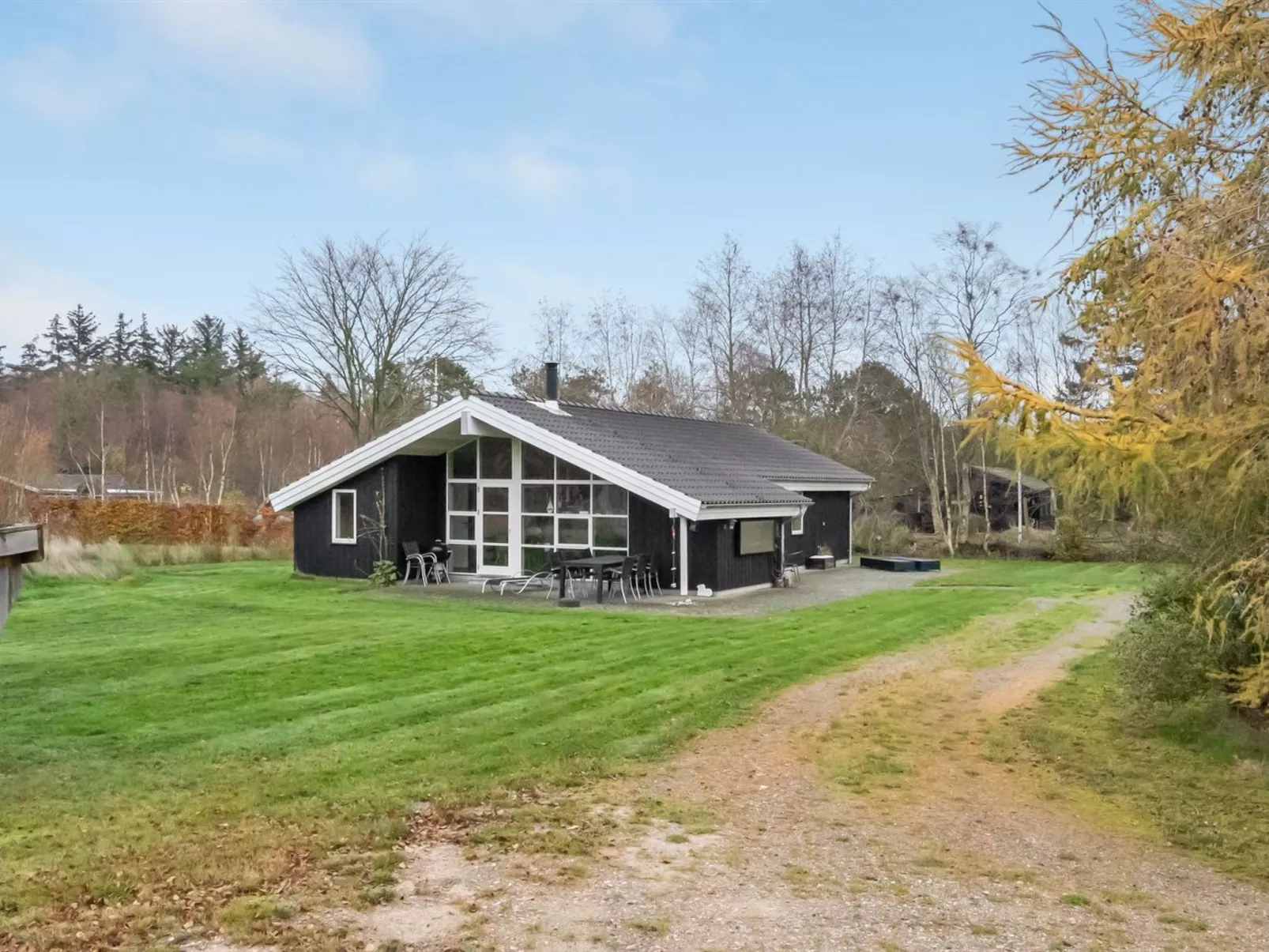 "Elni" - 900m from the sea