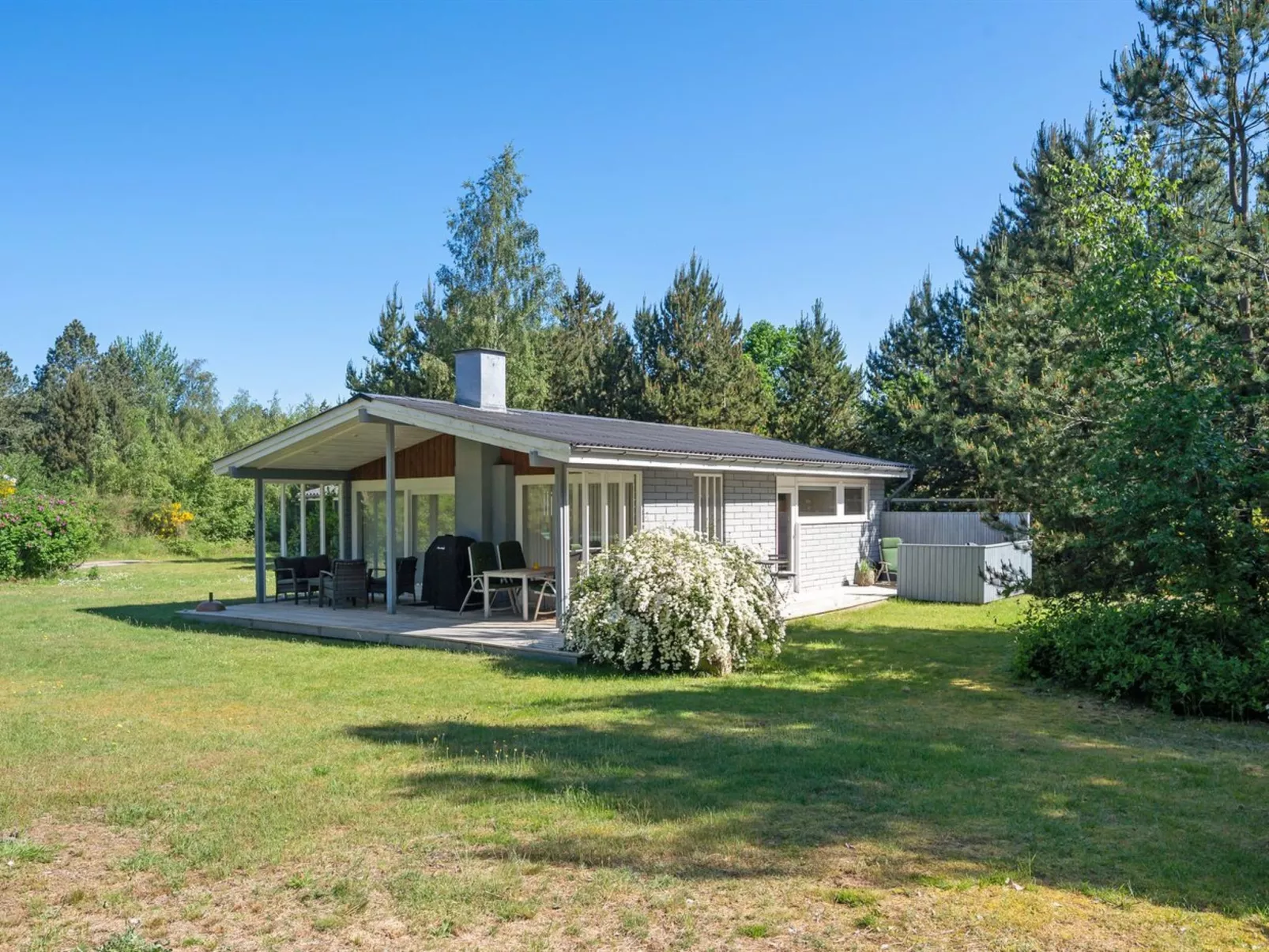 "Torhild" - 150m from the sea